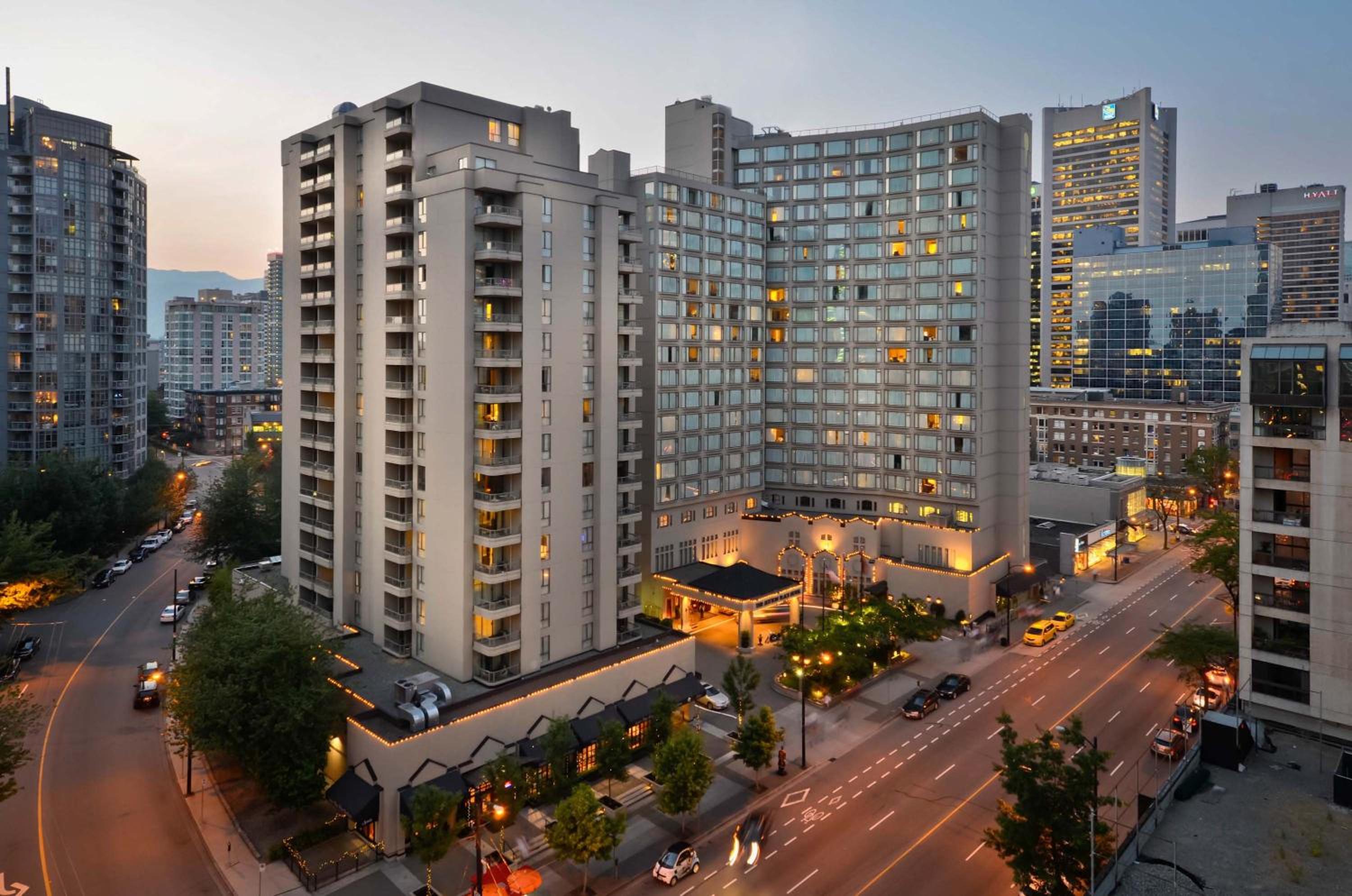 Hotel La Grande Residence Vancouver at The Sutton Place Hotel