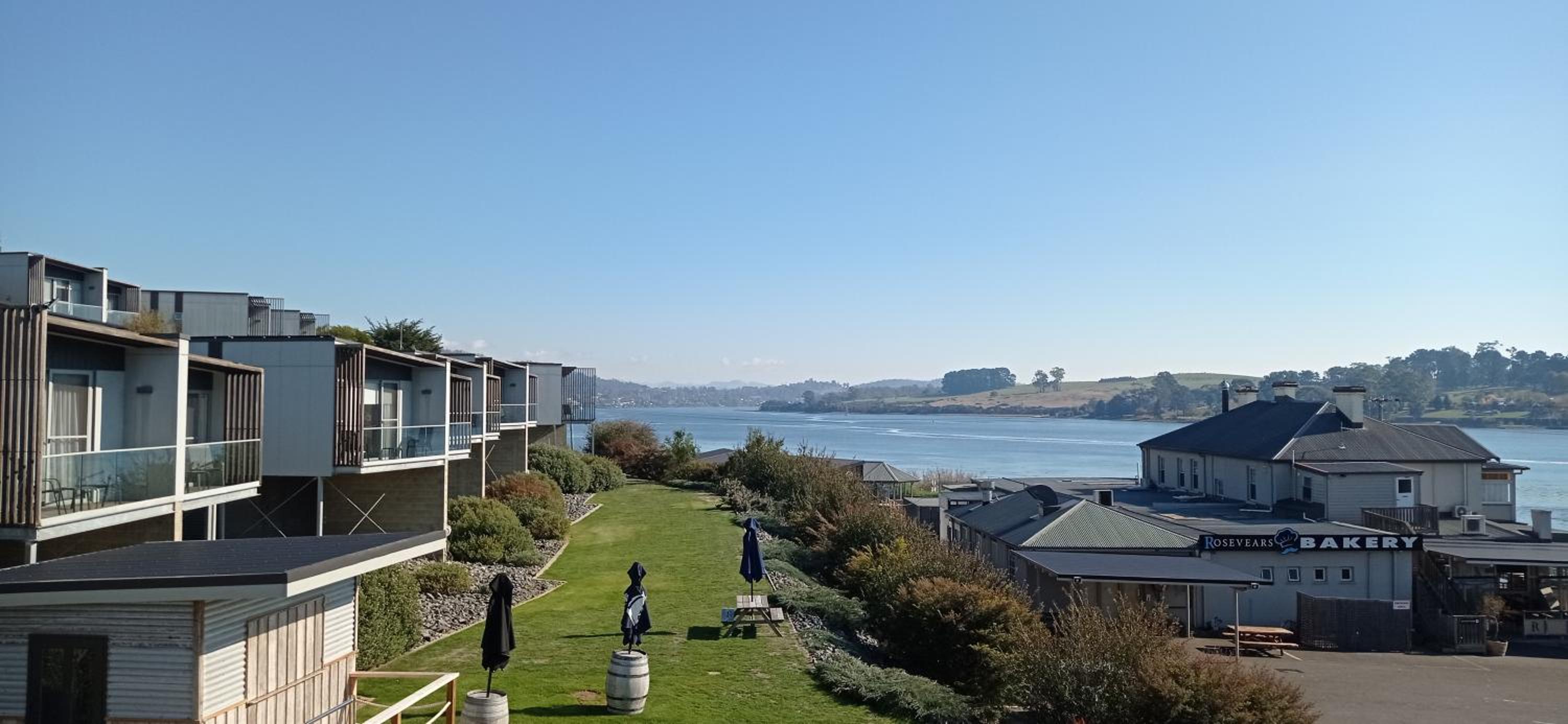 Hotel Rosevears Riverview Hotel