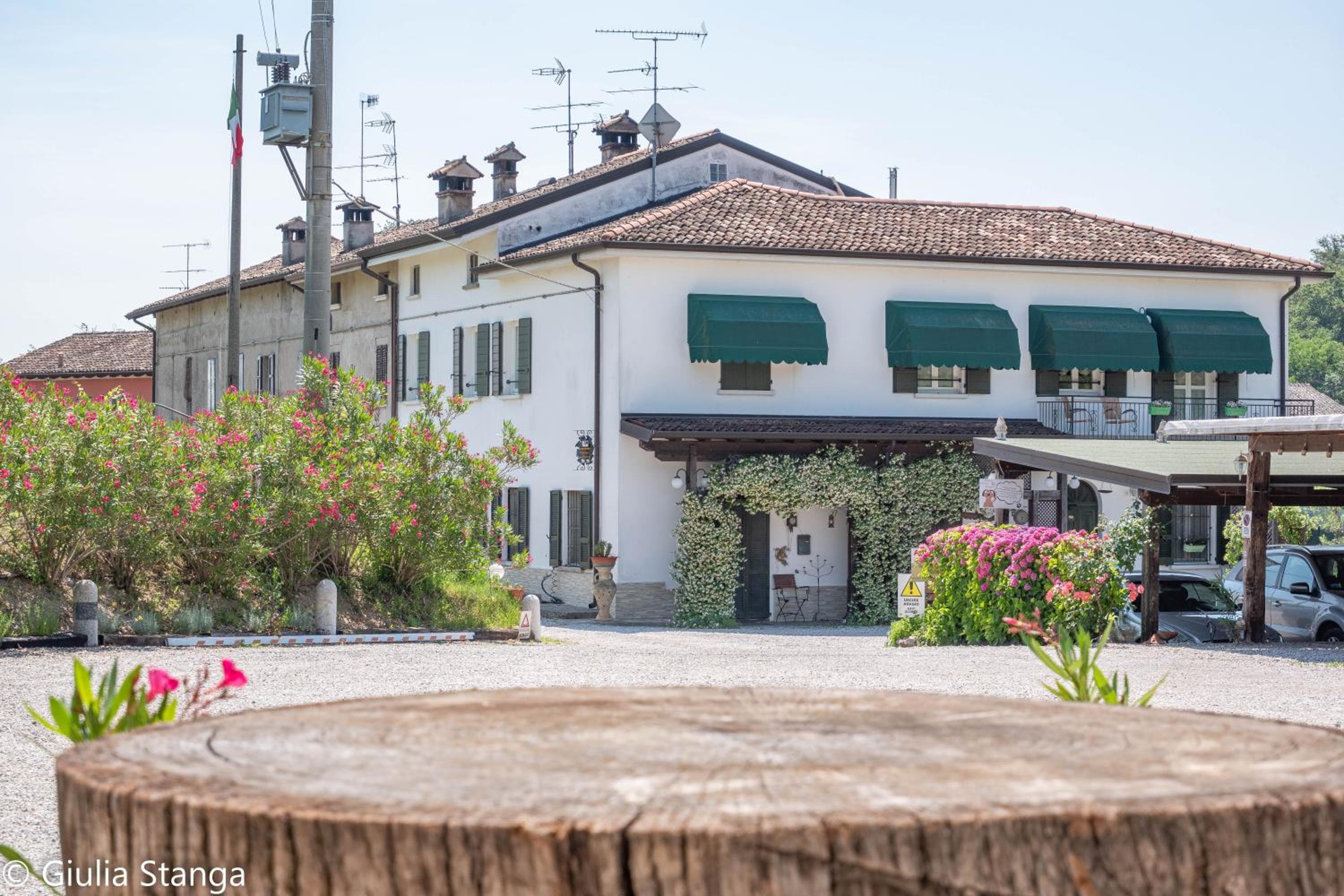 Hotel Cascina Graziosa