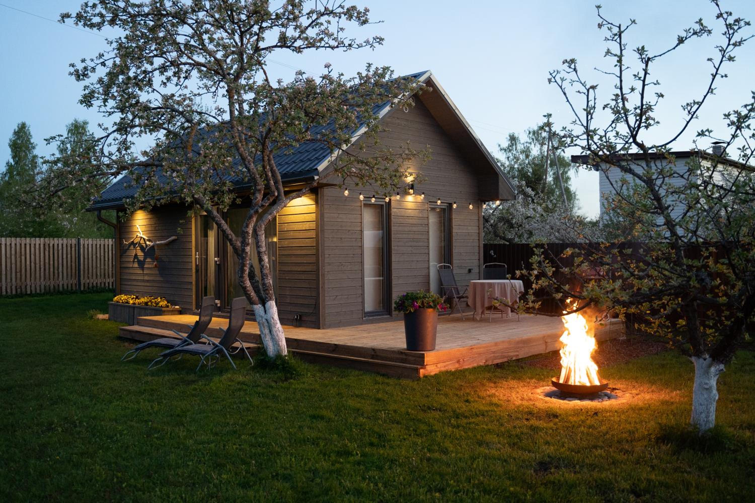 Hotel Kursisu Namins