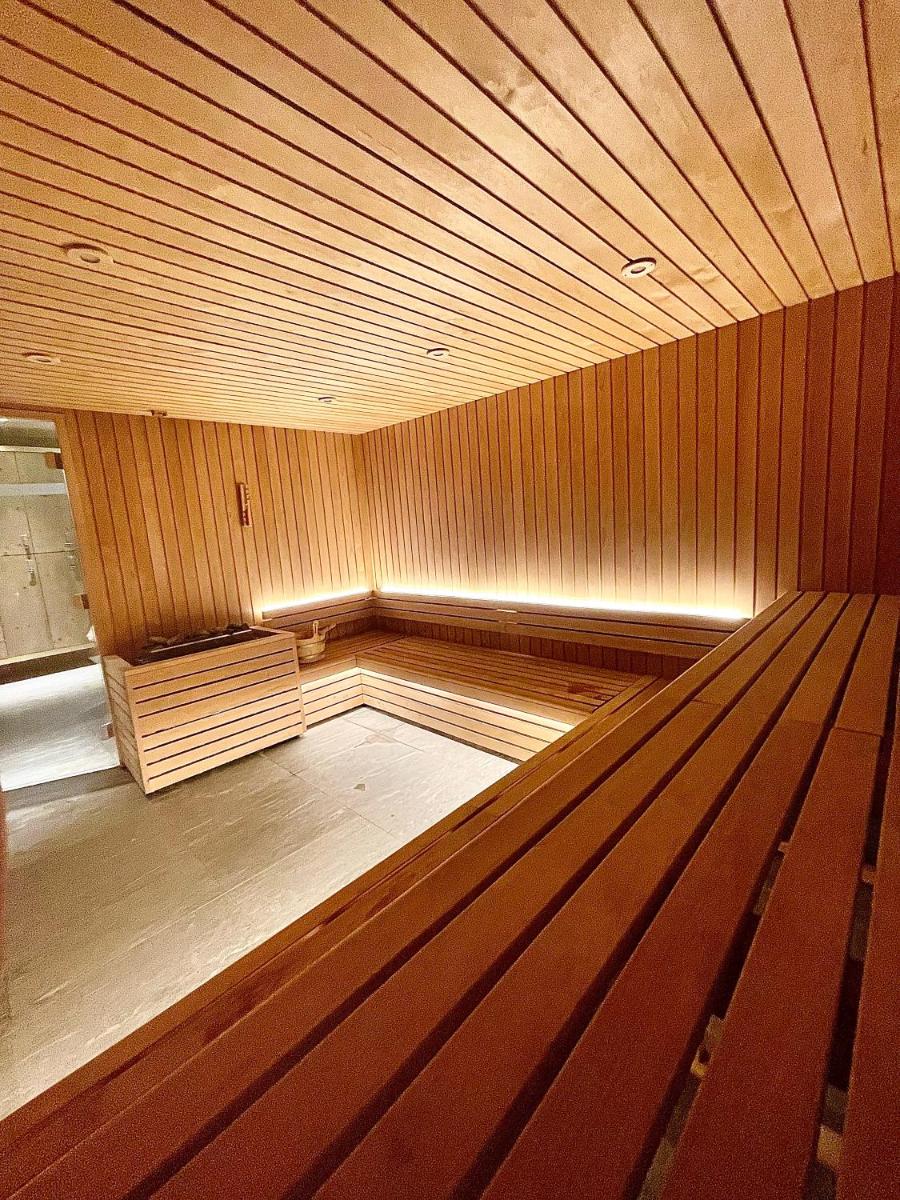 Hotel Luxueux Appartement Skis Aux Pieds , 10 Personnes