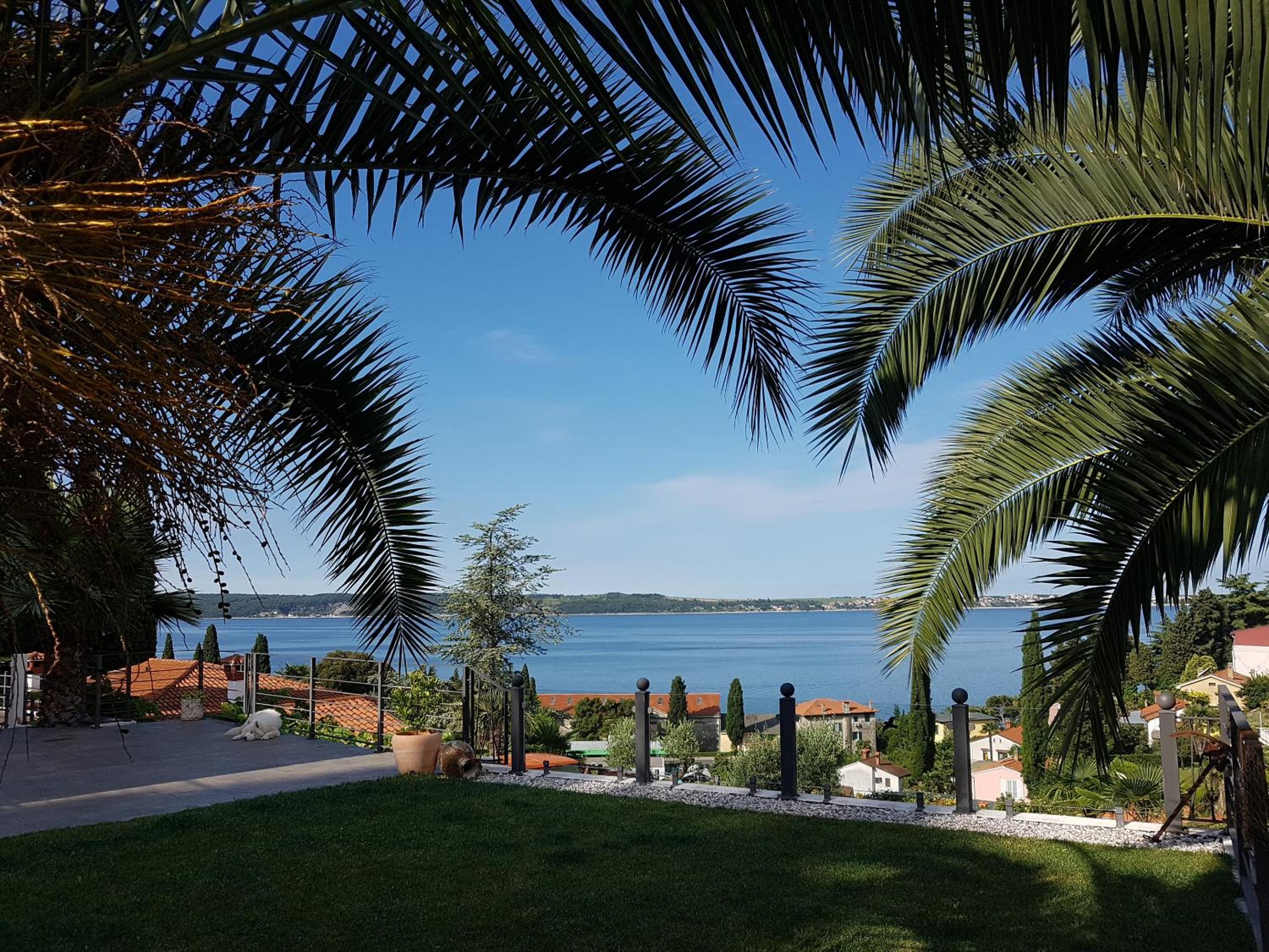 Hotel Studio-Apartments Monfort