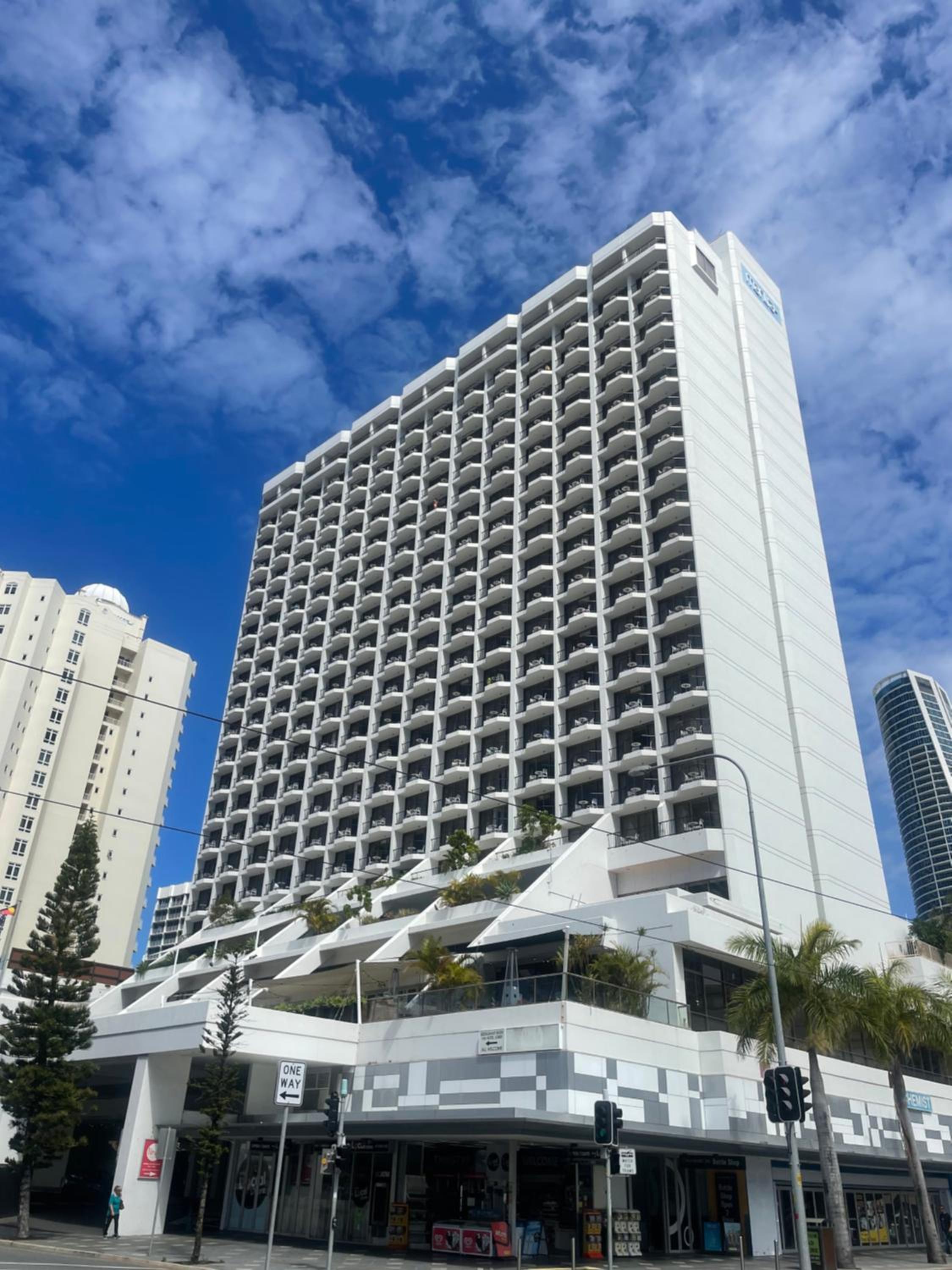 Hotel Ocean Views In Surfers Paradise