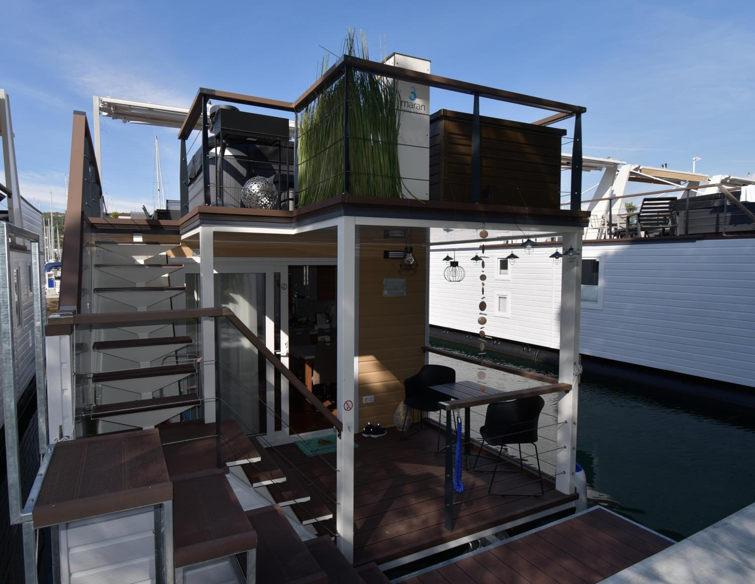 Hotel Maritime Deluxe