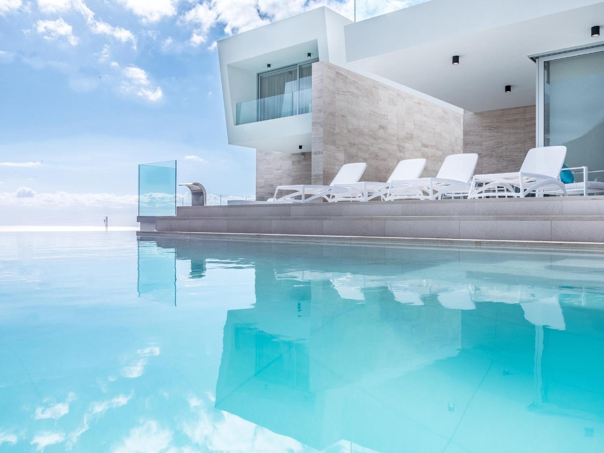 Hotel Chalet 95, Lujo Y Piscina Infinity
