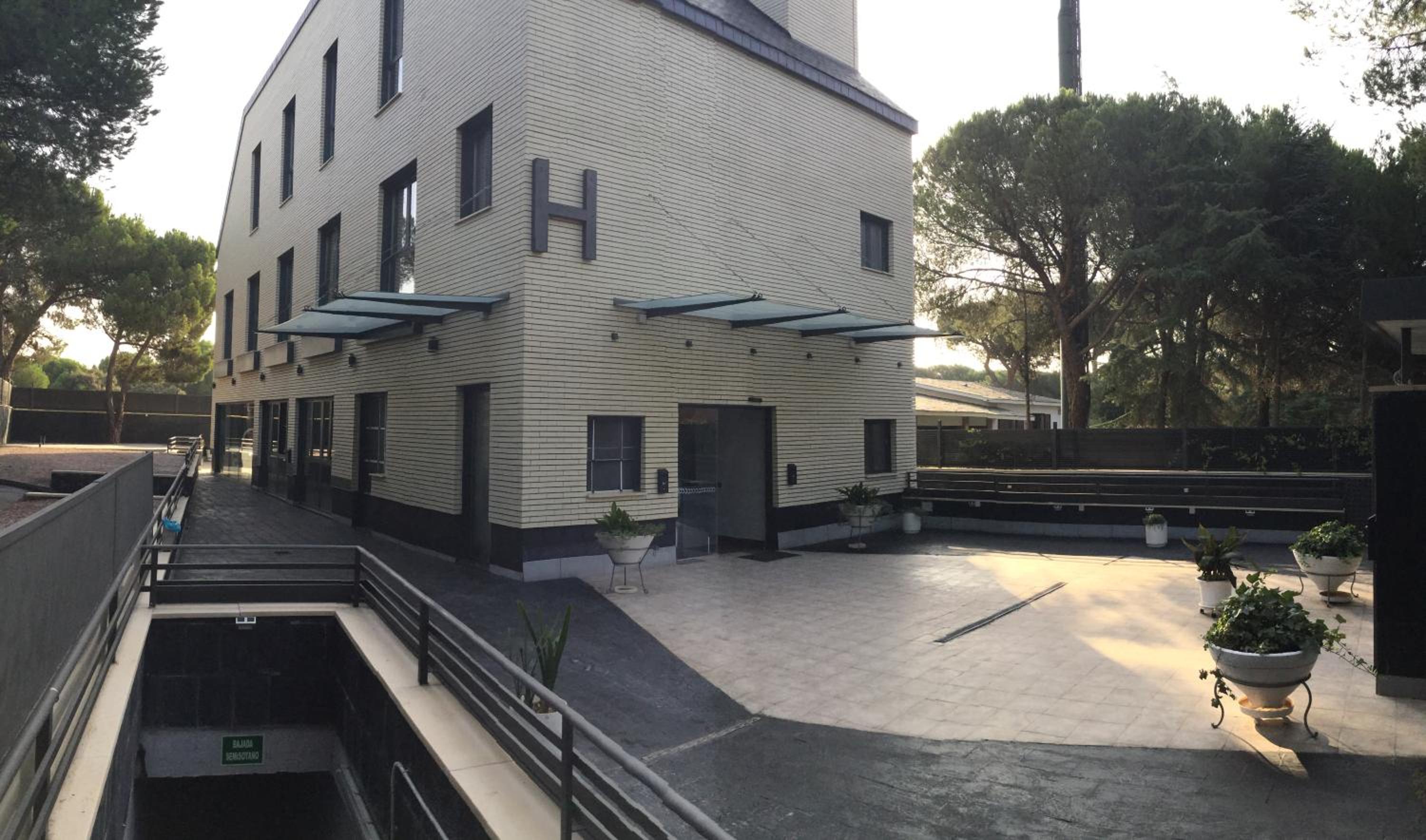 Hotel H La CabaÑa
