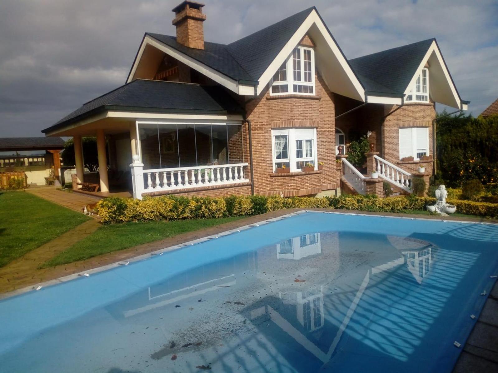 Hotel Alojamientos Marte habitacion con baño