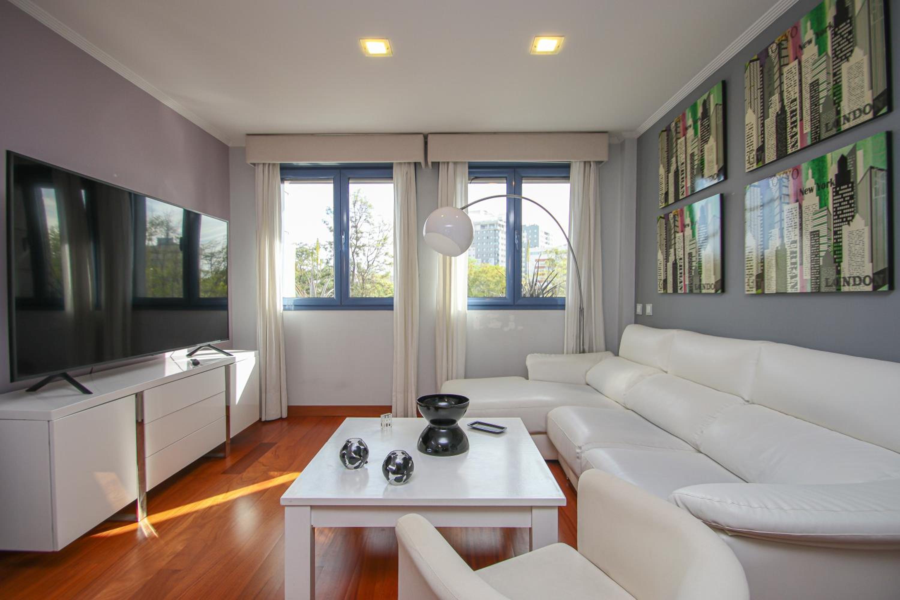 Hotel New Luxury Apt In Plaza De Espana - Free Parking