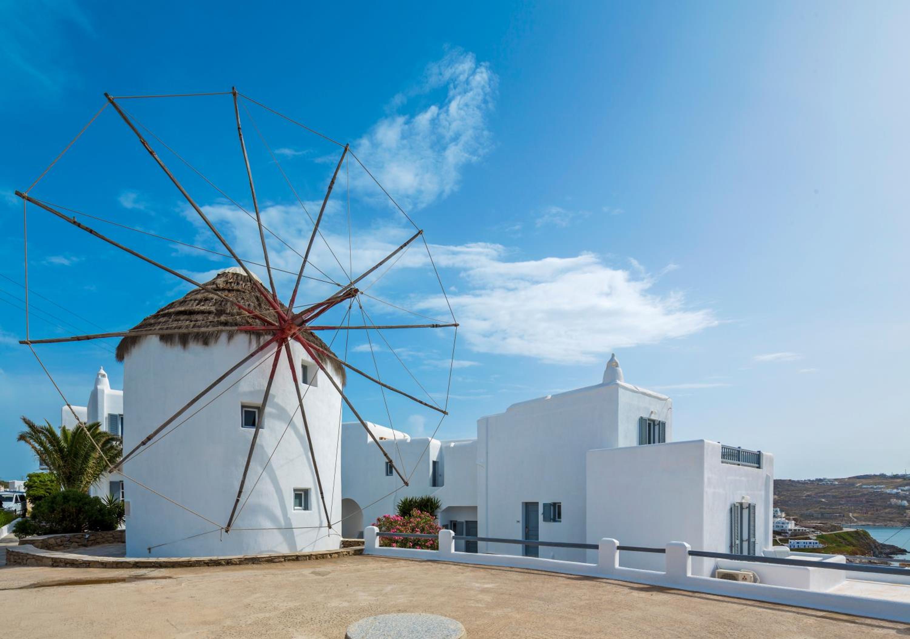Hotel Absolute Mykonos Suites & More