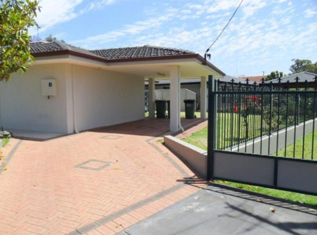 Hotel room in Morley