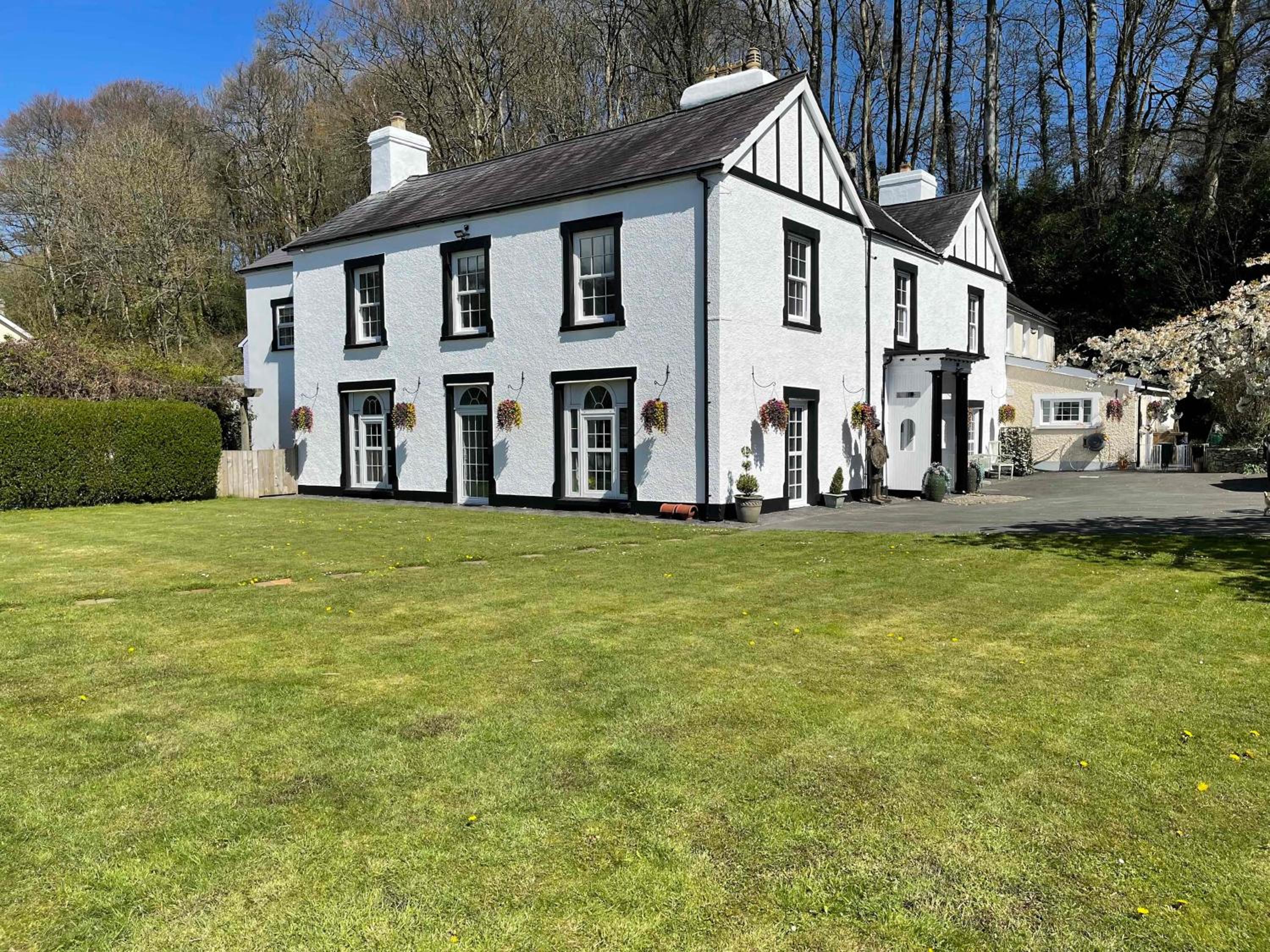 Hotel Dol Llan Mansion