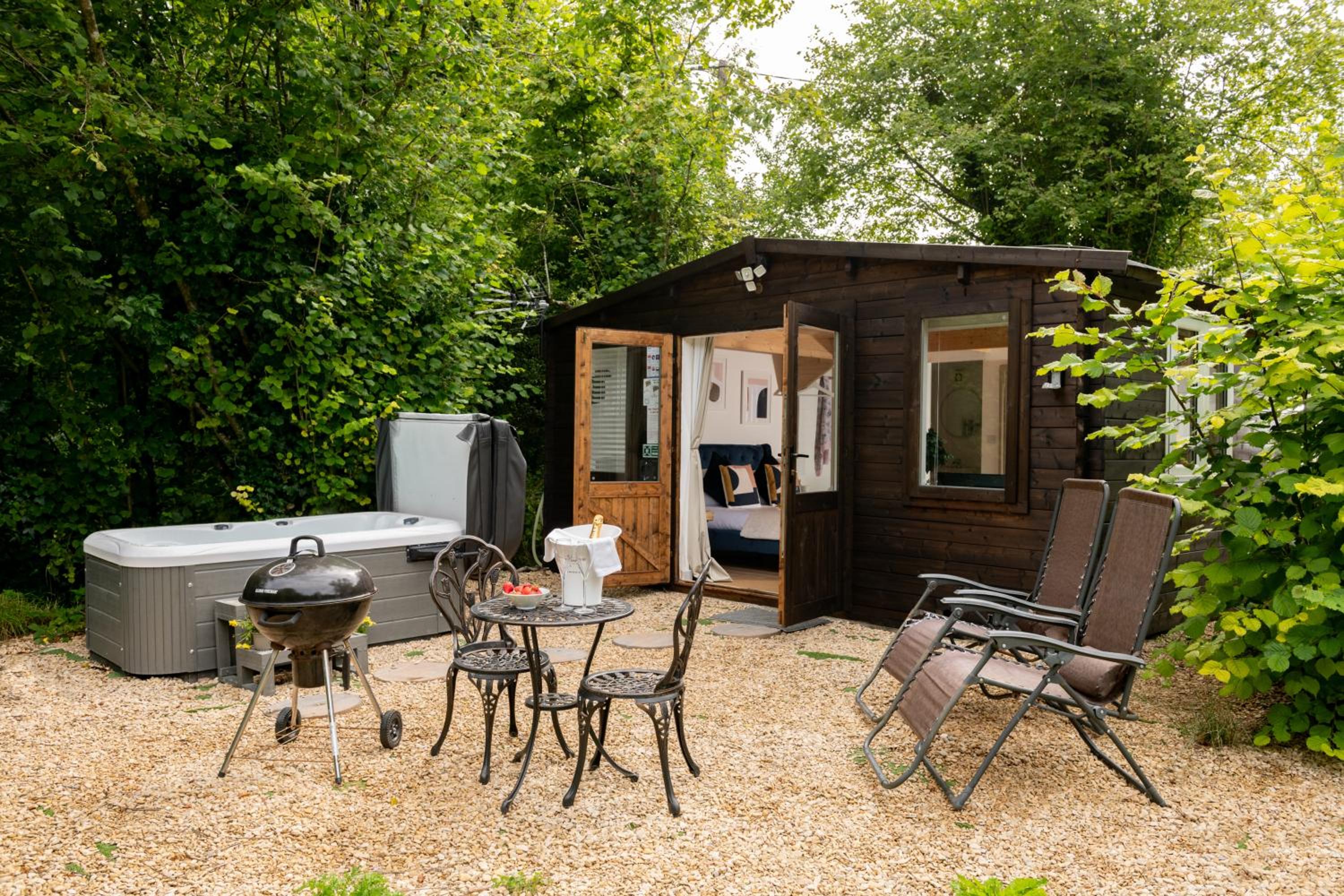 Hotel Copperbeech - Luxury Holiday With Private Hottub