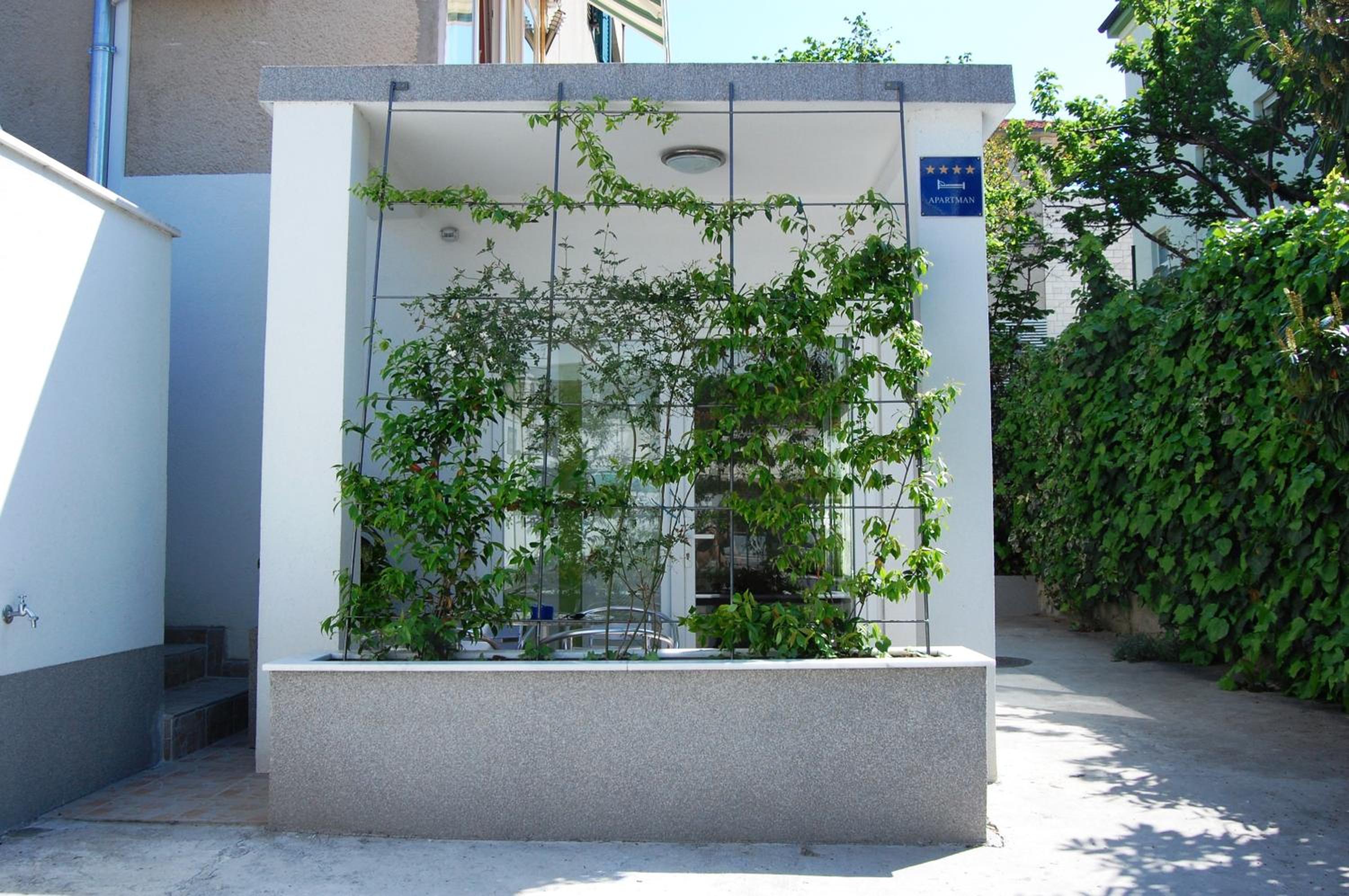 Hotel Apartments And Rooms Tudor