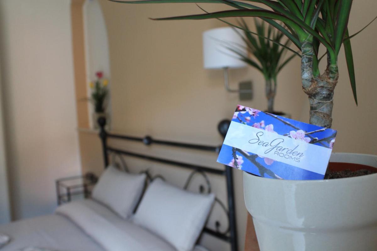 Hotel Sea Garden Rooms