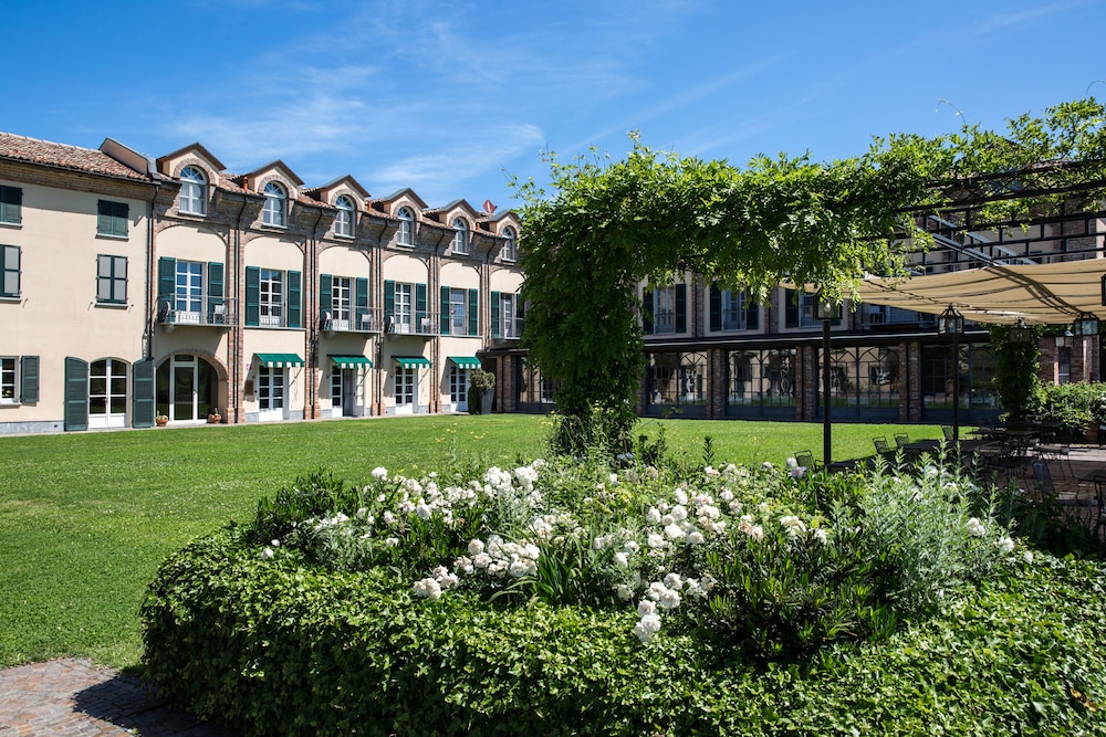 Hotel Spinerola Hotel in Cascina & Restaurant UvaSpina