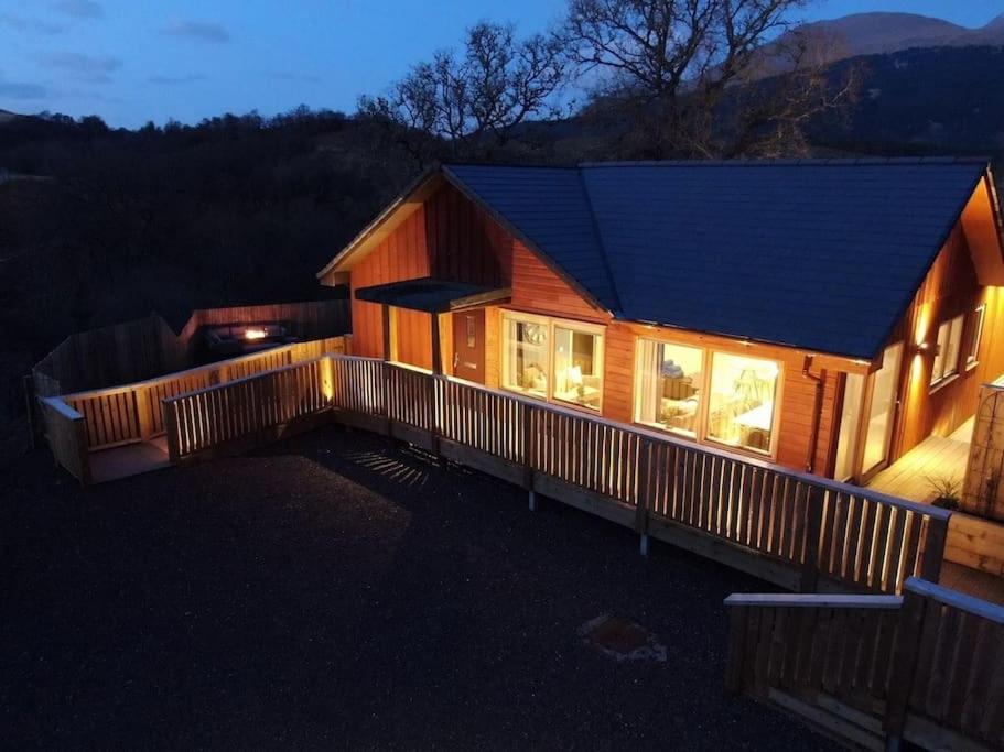 Hotel Hot Tub Lodge With Stunning View