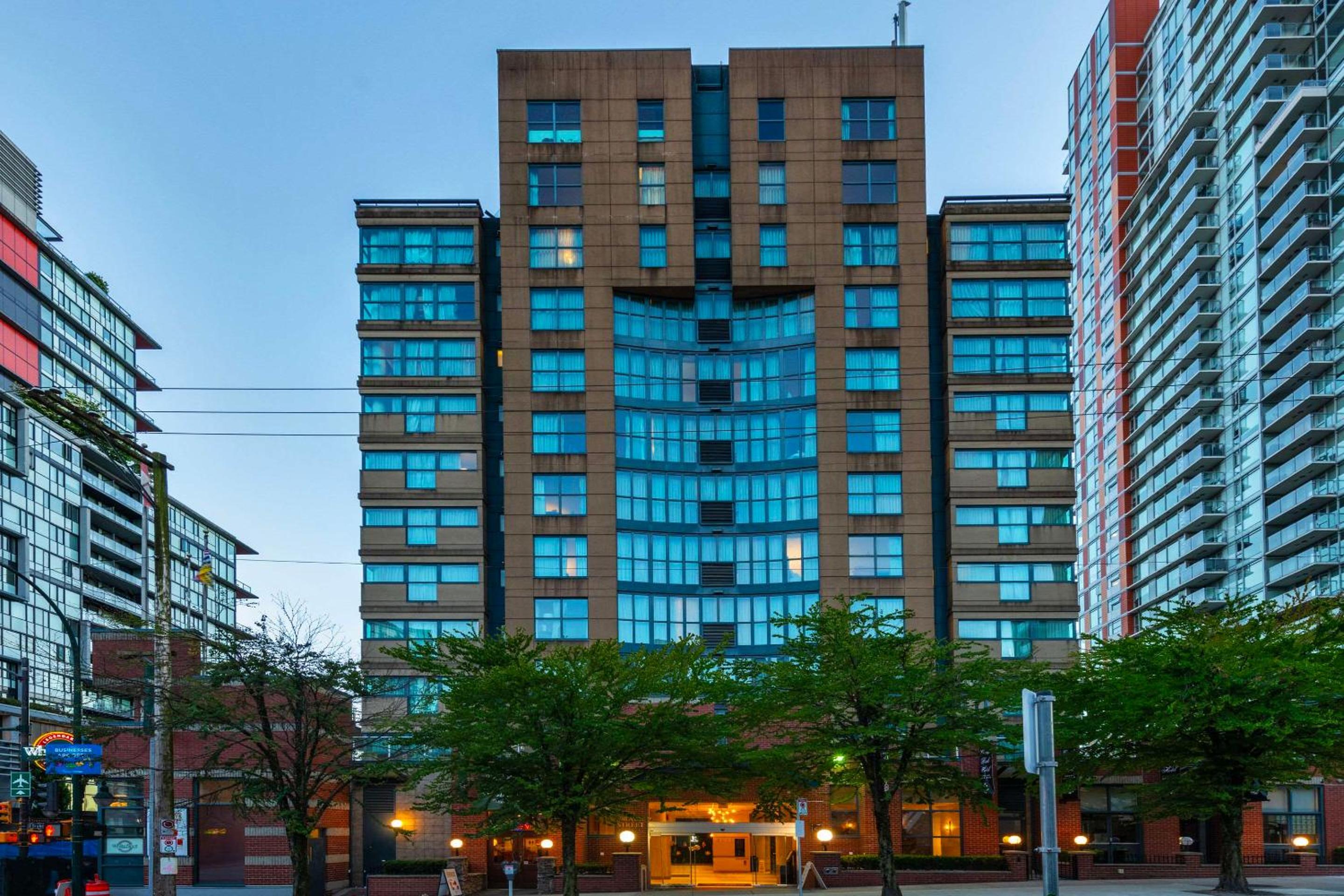 Hotel Grand Park Hotel & Suites Downtown Vancouver, an Ascend Collection Hotel