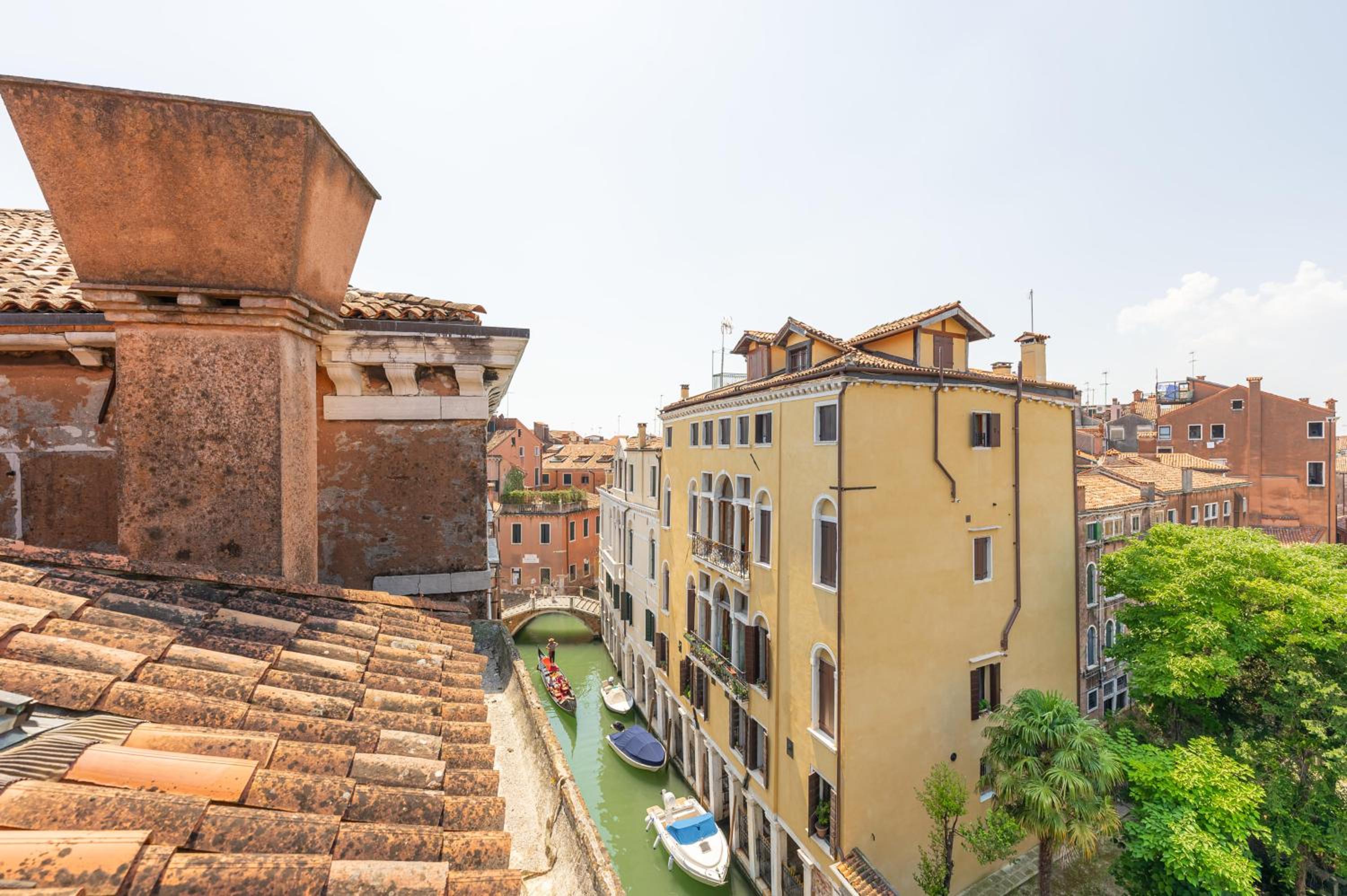 Hotel Luxury Penthouse With Terrace