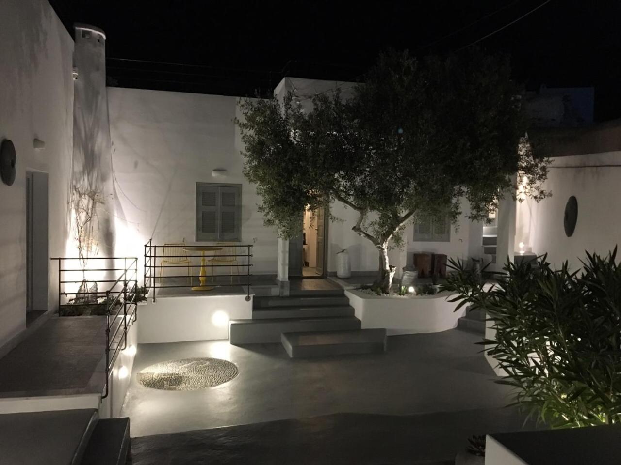 Hotel Amelot Art Suites