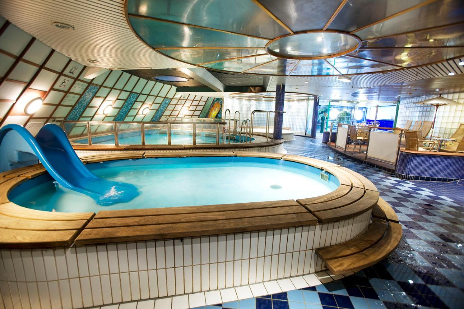 Hotel DFDS Ferry - Copenhagen to Oslo