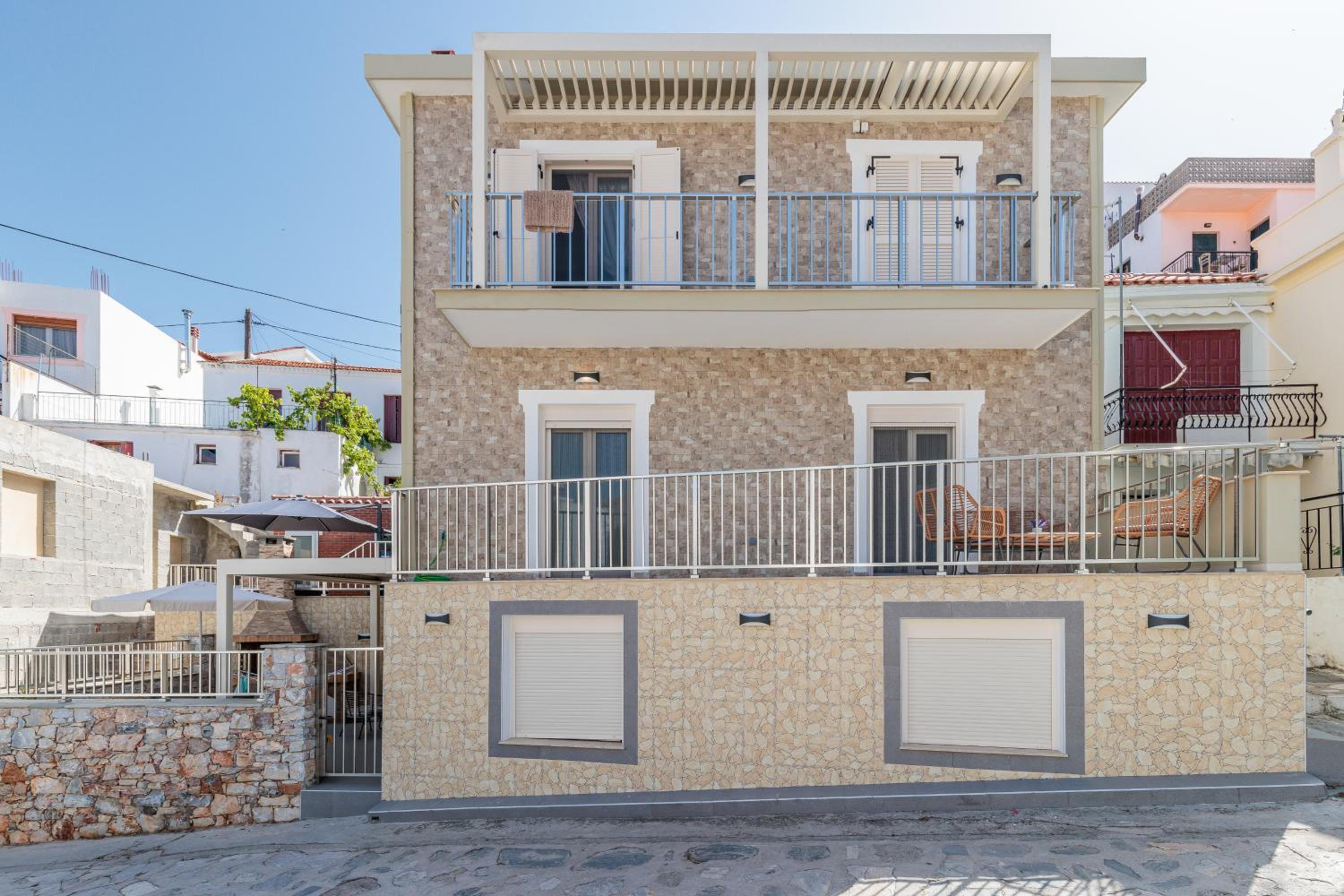 Hotel Nevila House