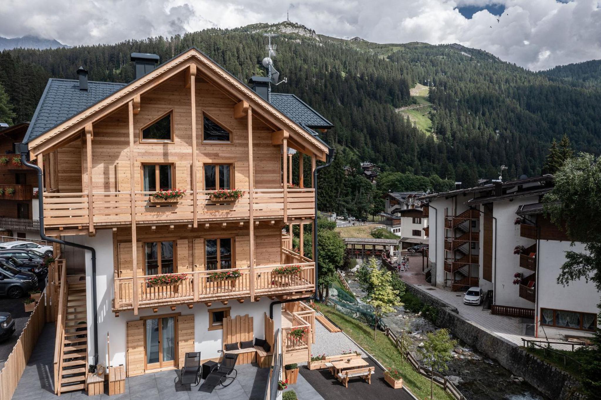 Hotel ALPINE DAYS Mountain Home