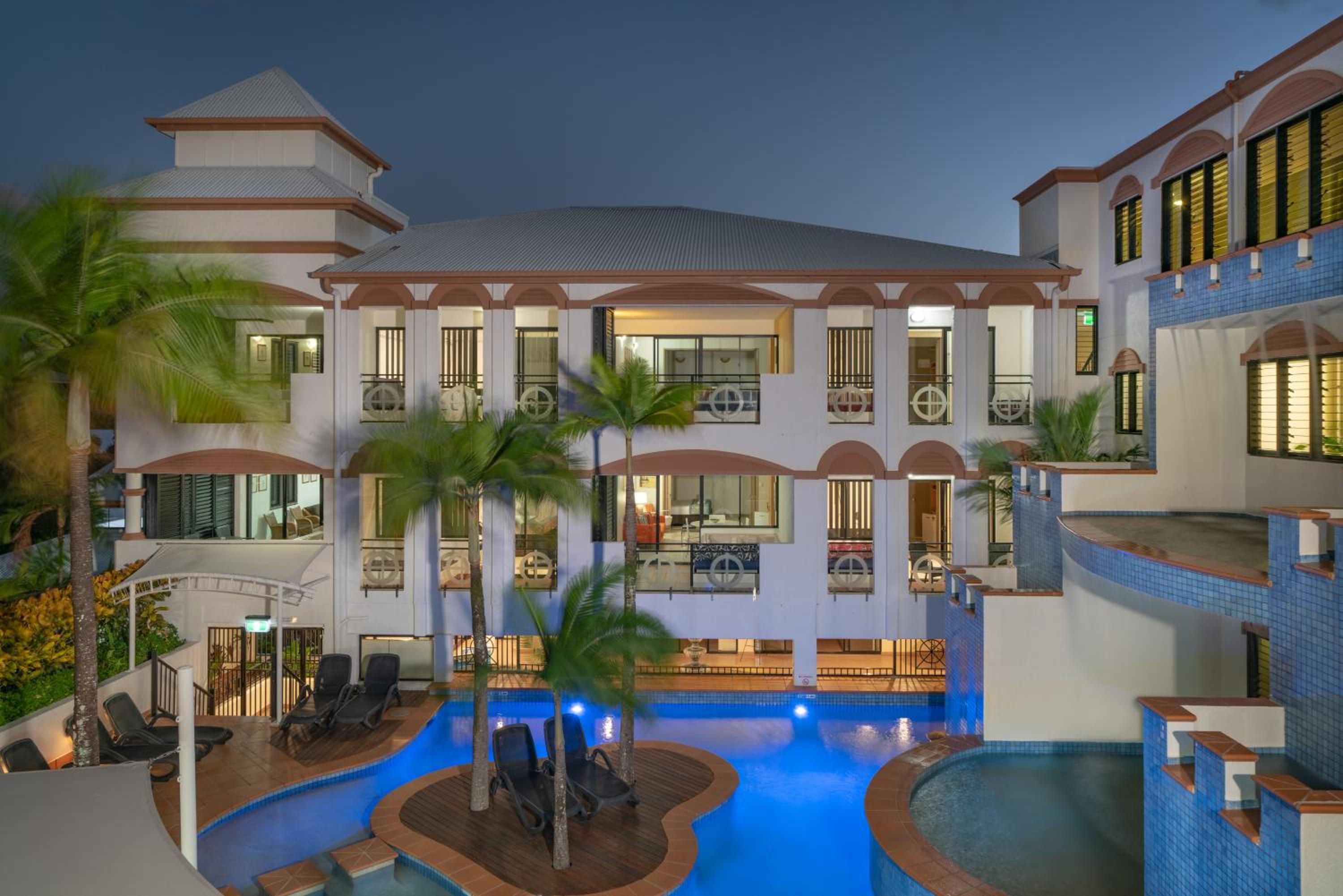 Hotel Regal Port Douglas