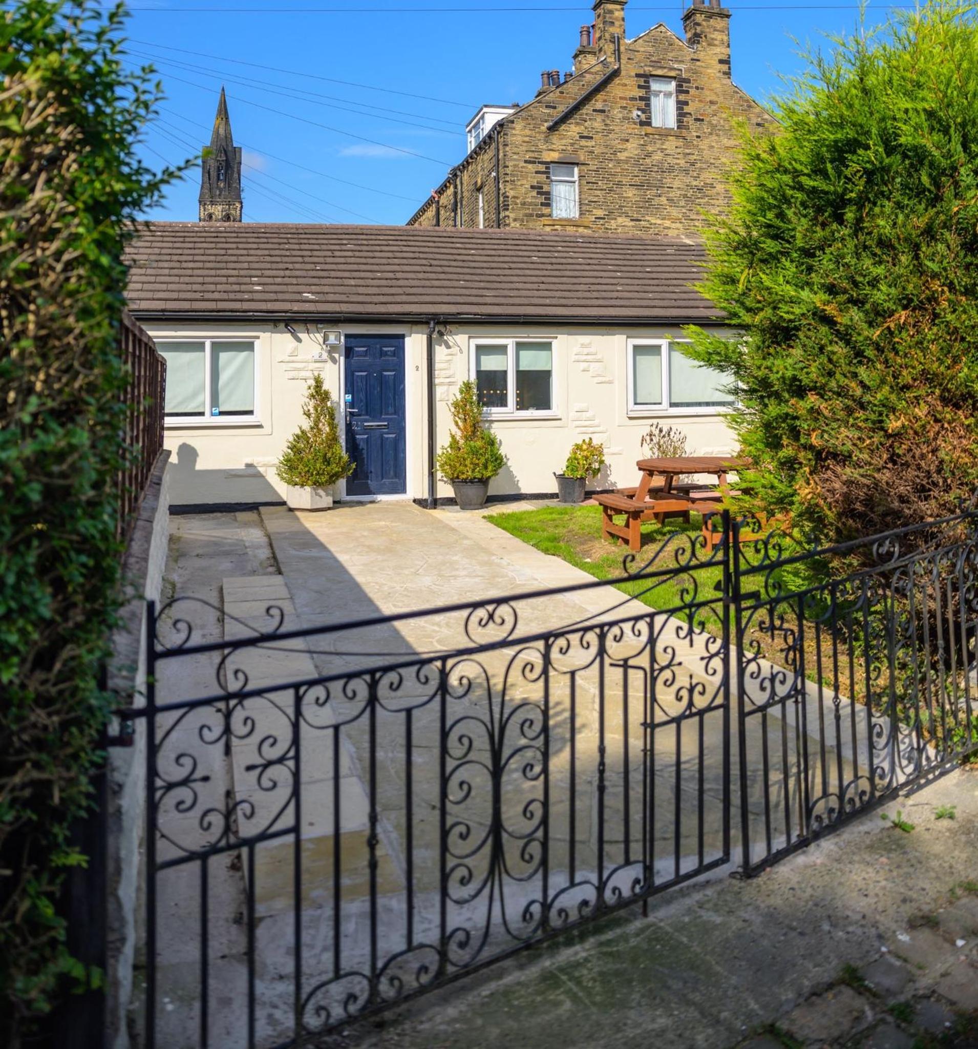 Hotel Luxe Bungalow Bradford