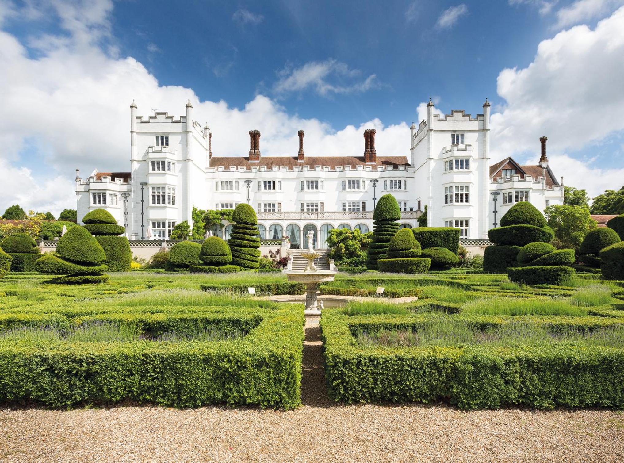 Hotel Danesfield House Hotel And Spa