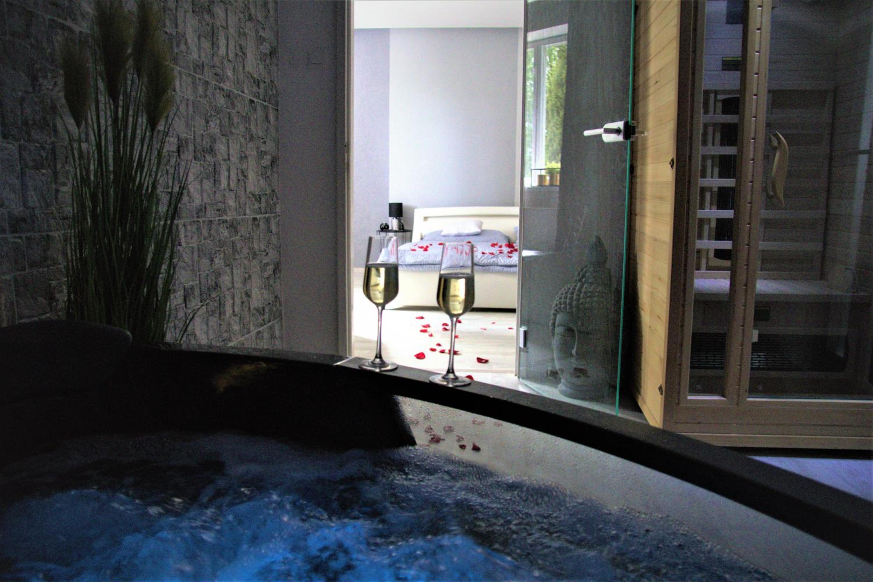 Hotel Wellness Apartman Apawell