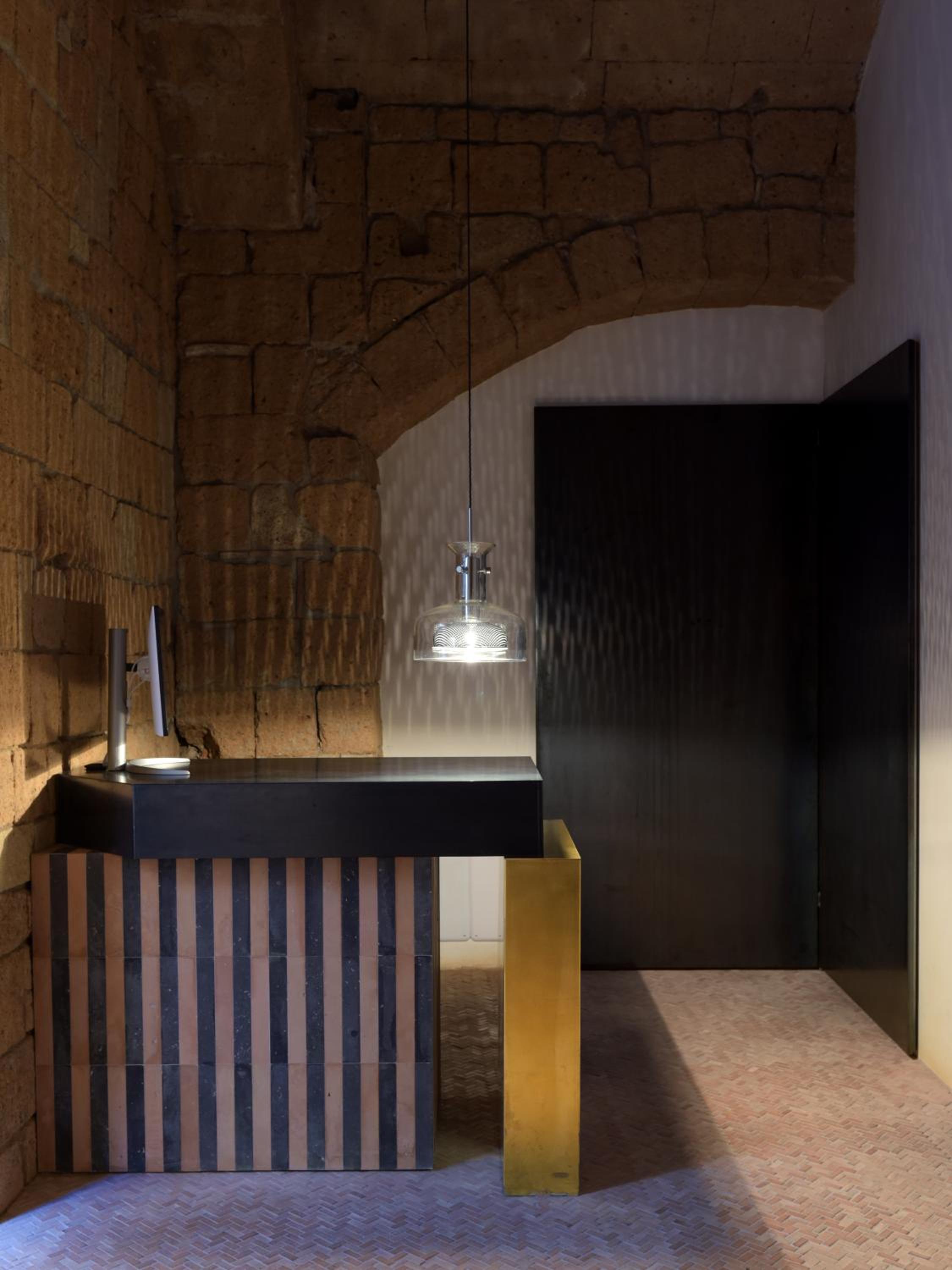 Hotel Palazzo Petrvs