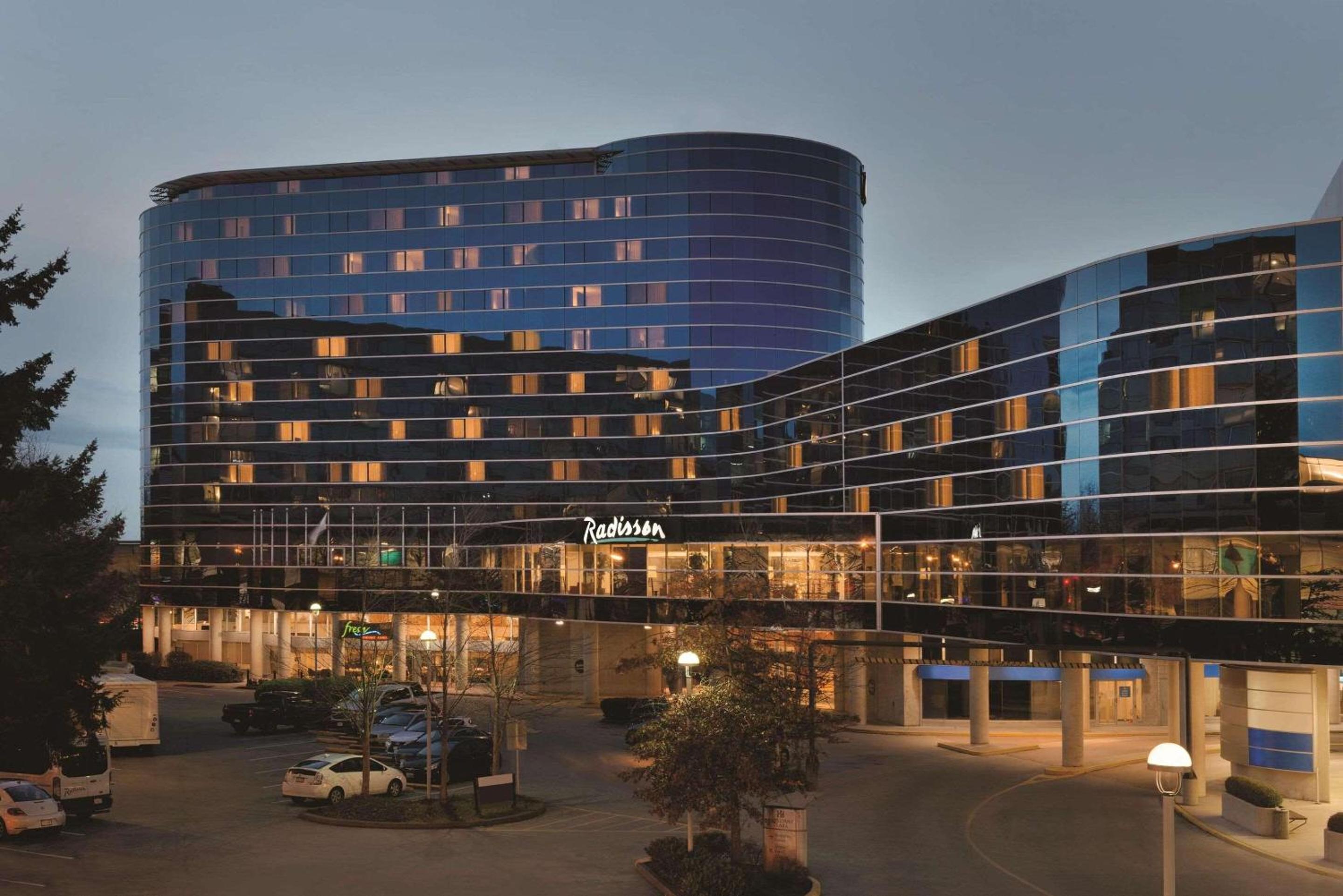 Hotel Radisson Hotel Vancouver Airport
