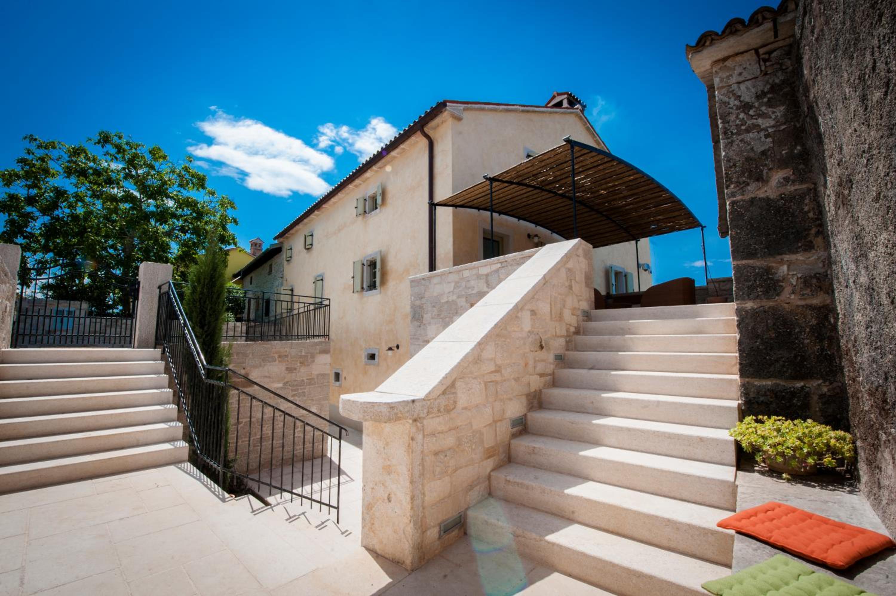 Hotel Villa Tona