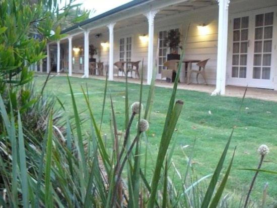 Hotel Llewellin's Guest House