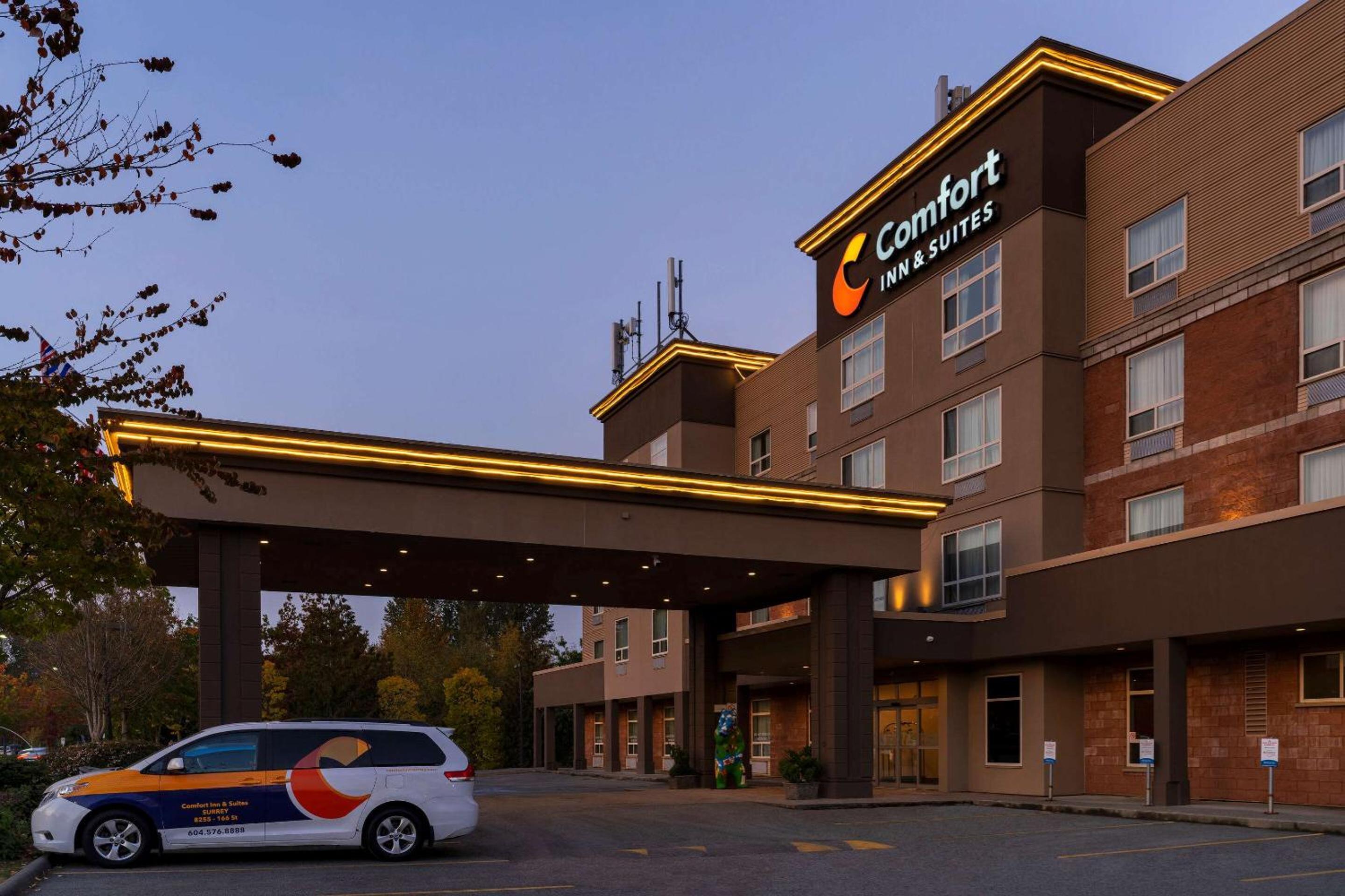 Hotel Comfort Inn & Suites
