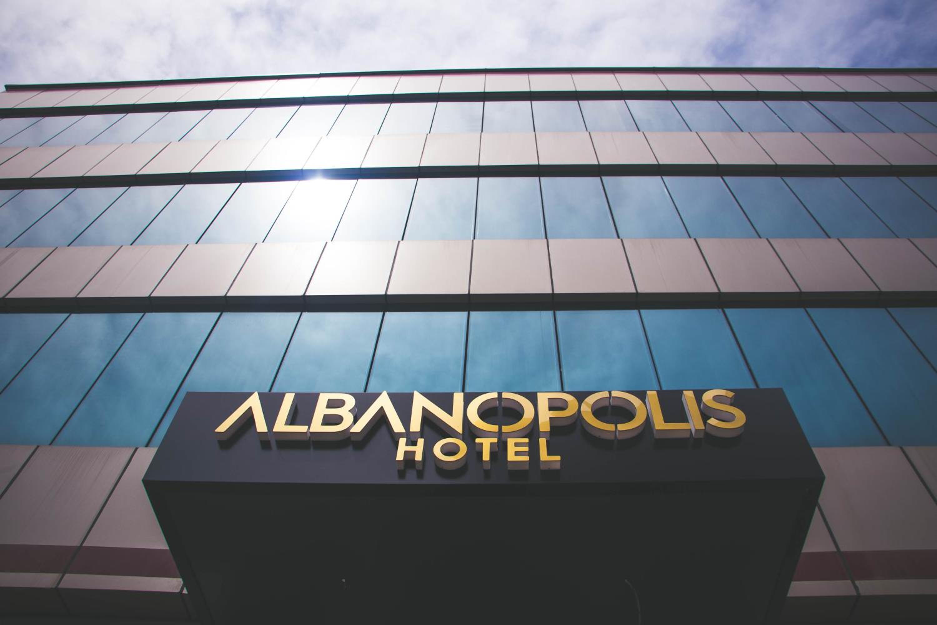 Hotel Albanopolis Hotel