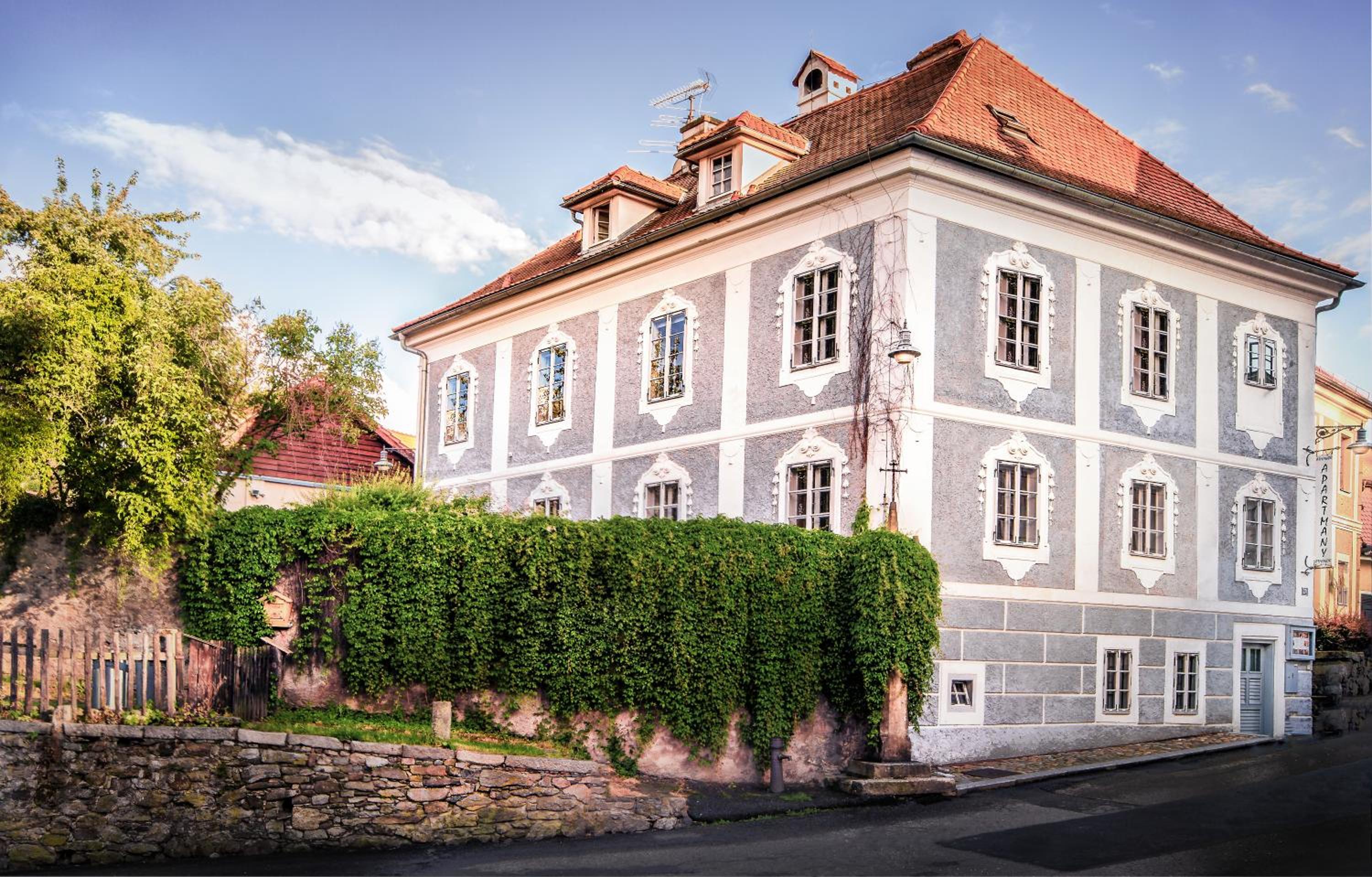 Hotel Pension Athanor