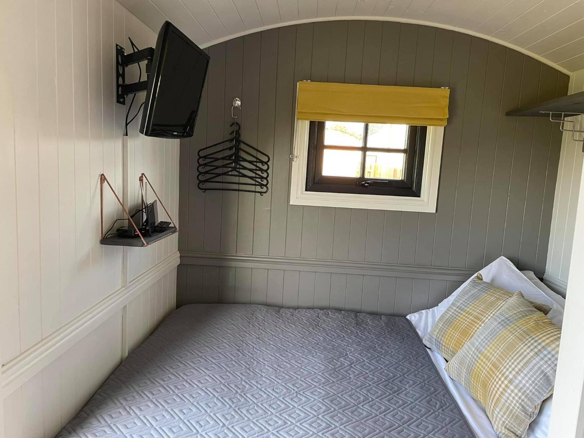 Hotel On The Moor Shepherds Huts