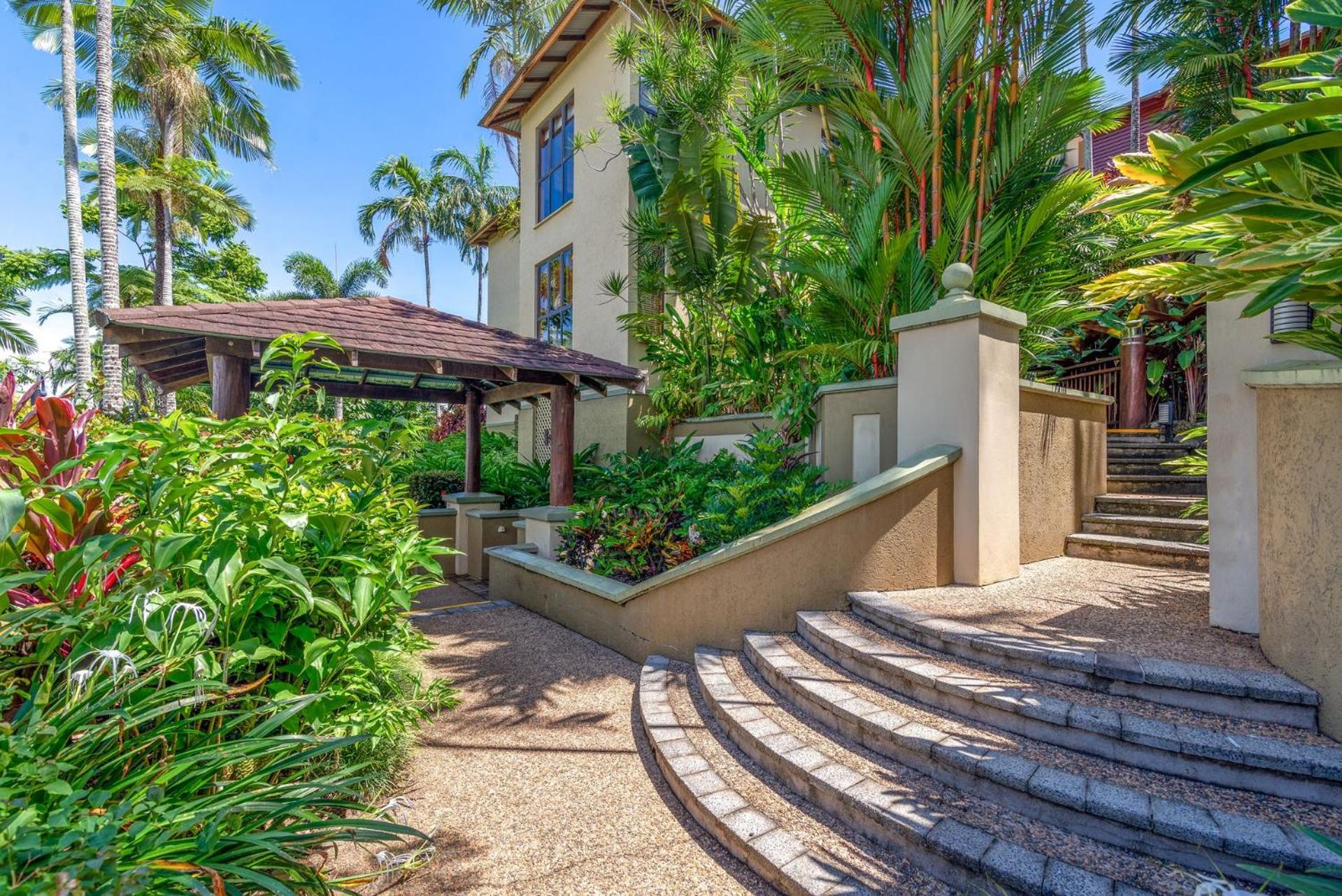 Hotel The Point Villa 2