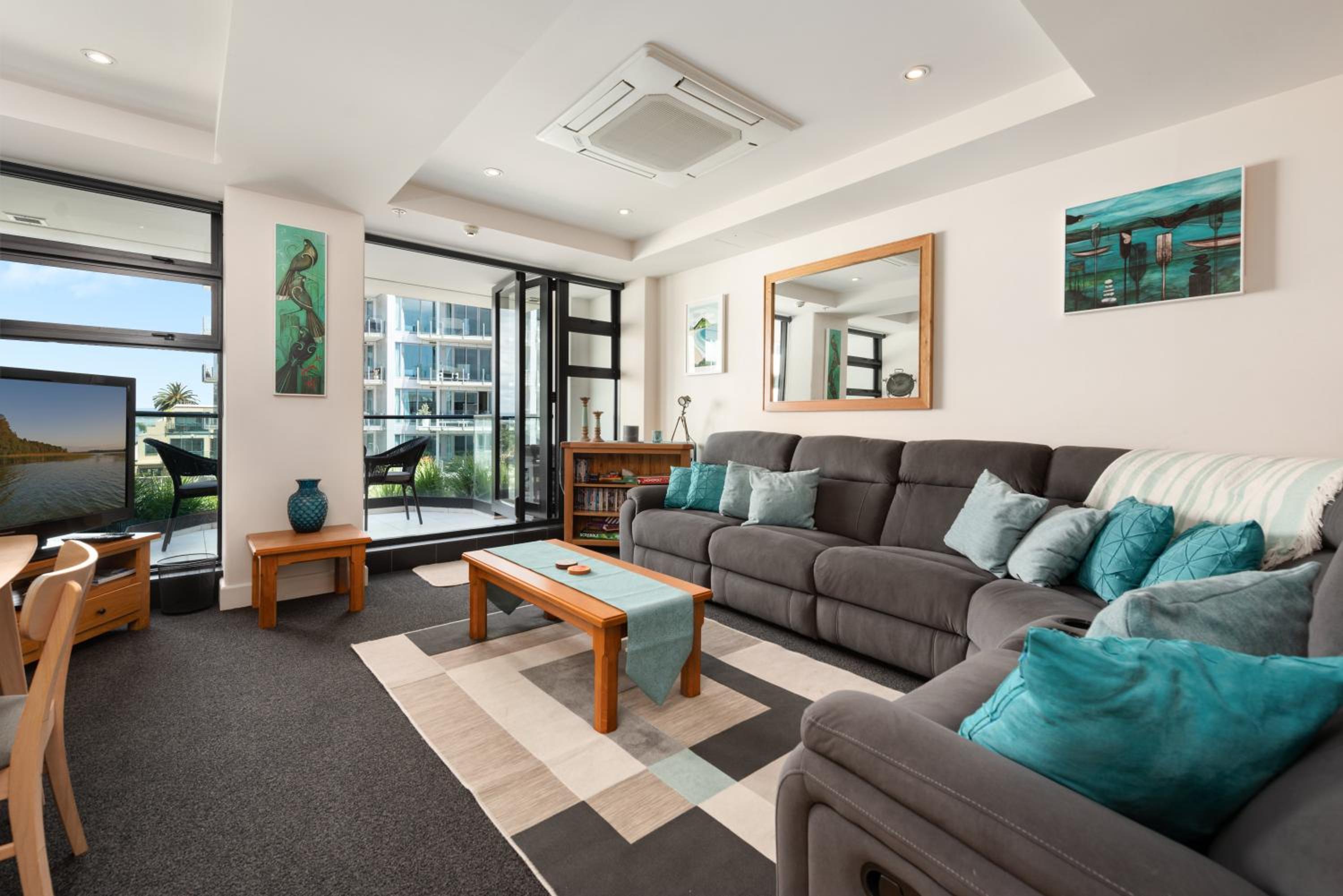 Hotel Modern Mount Apartment In Top Location