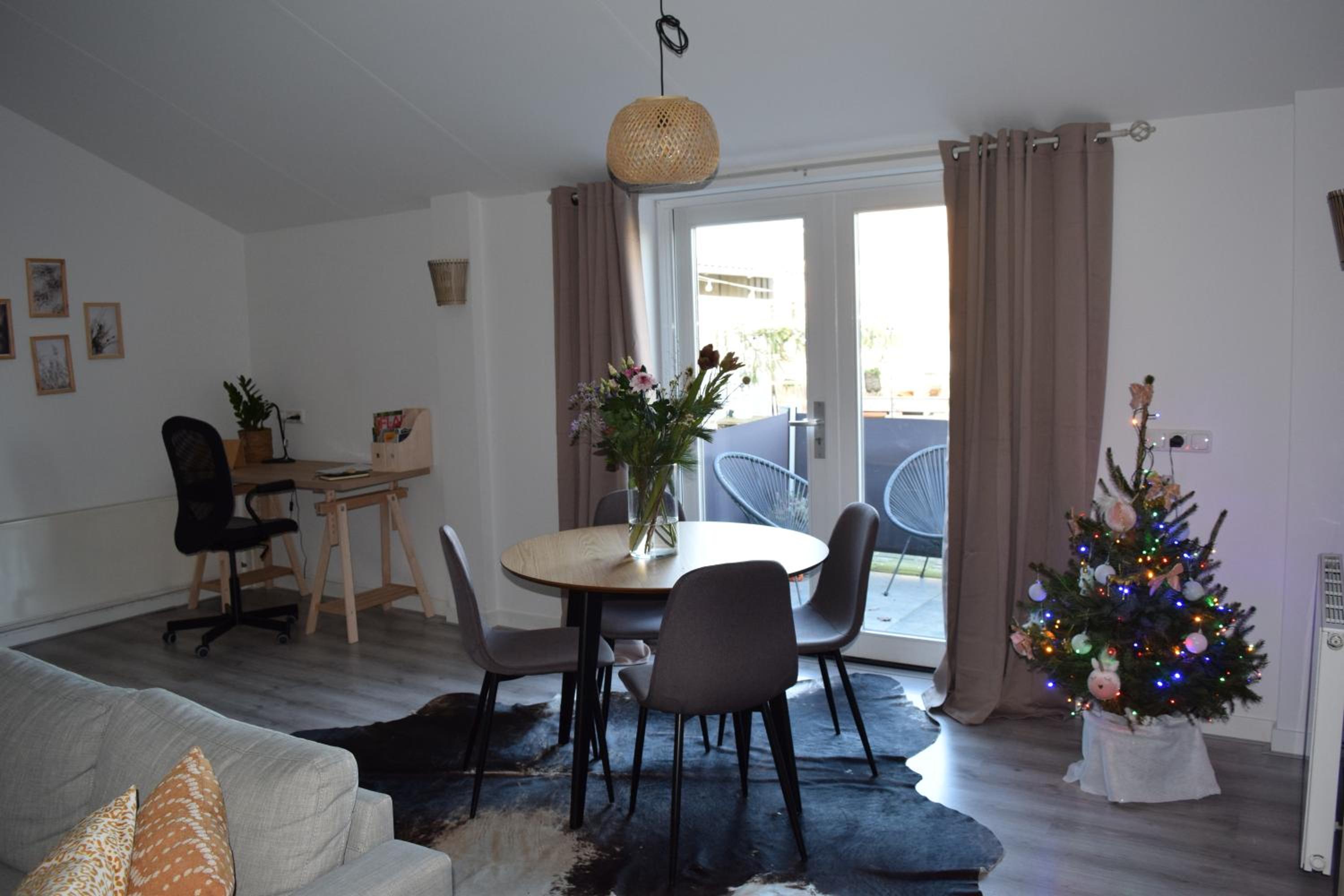 Hotel Bed & breakfast Achter ons huis