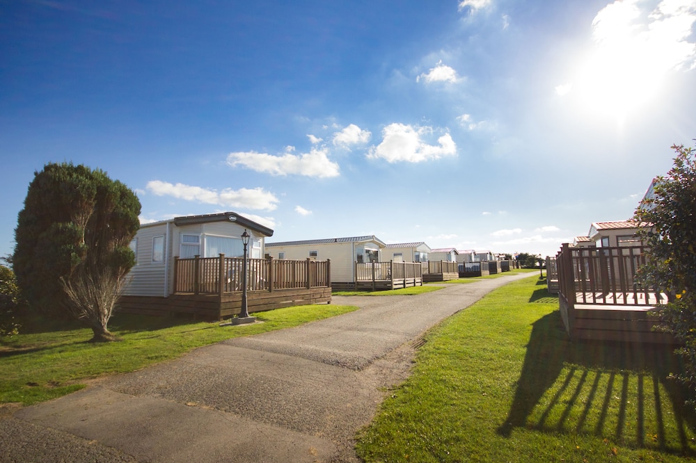 Hotel Newperran Holiday Park