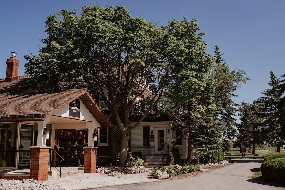 Hotel Hessenland Inn & Schatz Winery