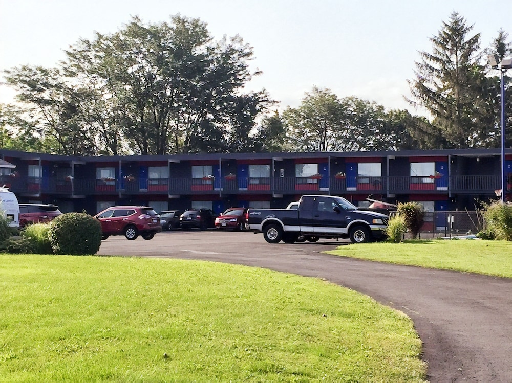 Hotel Villager Lodge Niagara Falls