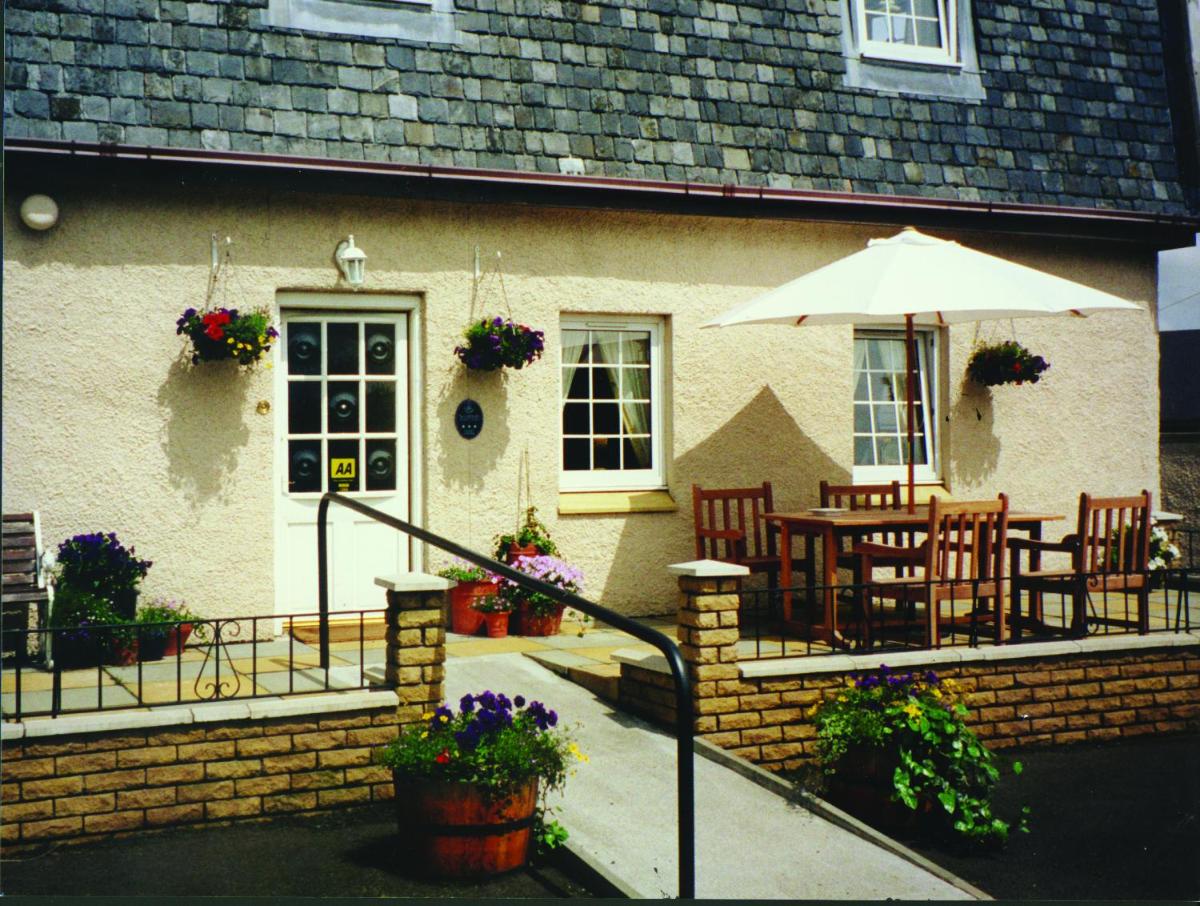 Hotel Aaron Glen Guesthouse