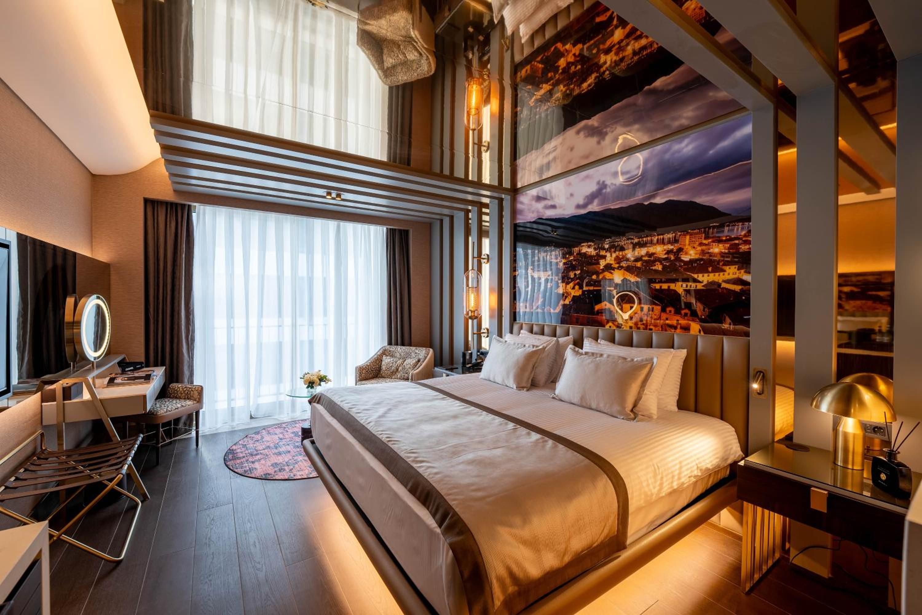 Hotel Merit Starlit Hotel & Residences