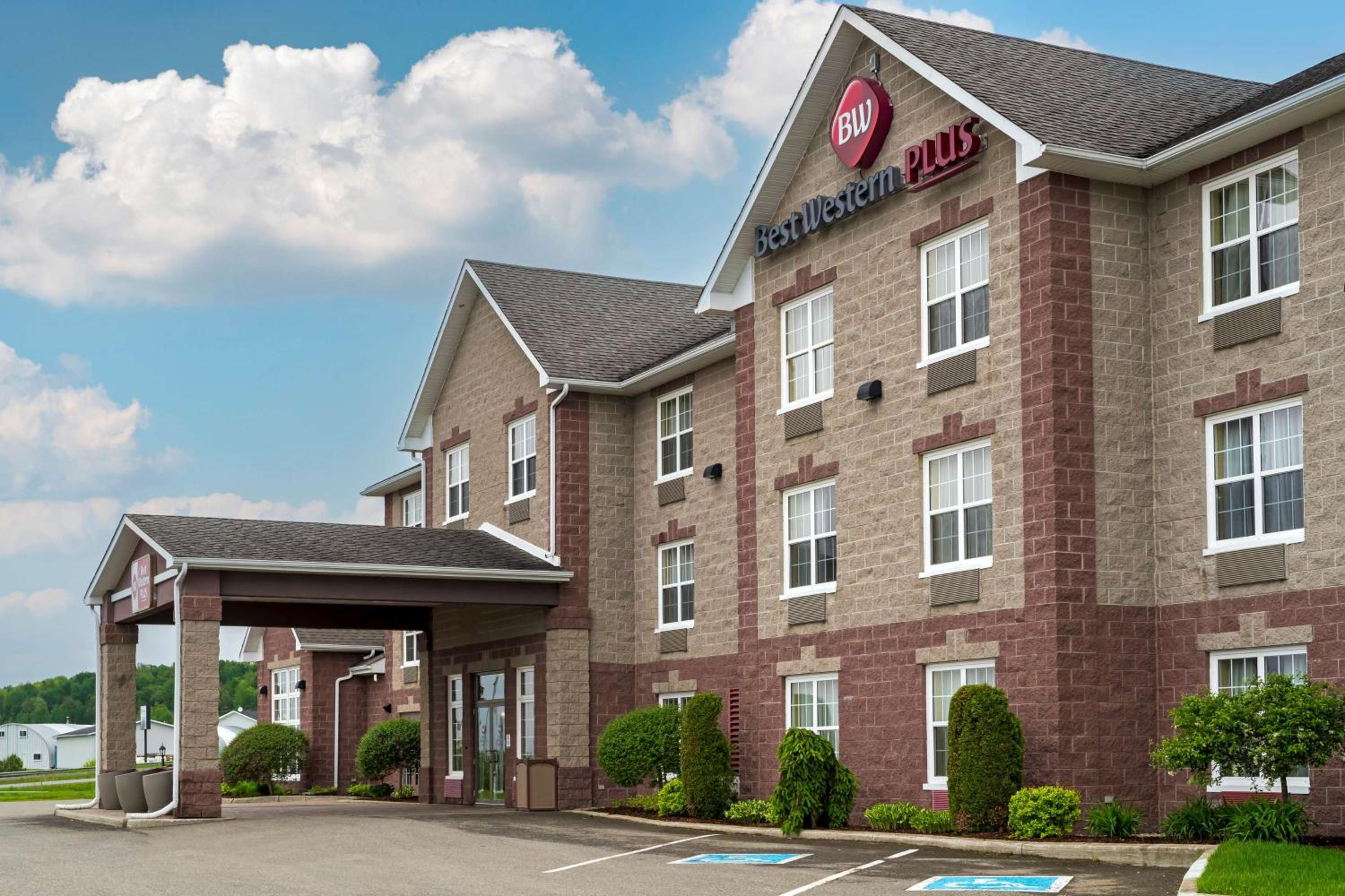 Hotel Best Western Plus Grand-Sault Hotel & Suites