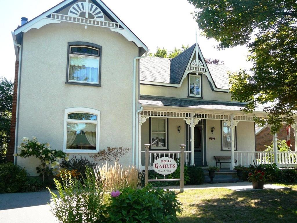 Hotel Gables Bed & Breakfast