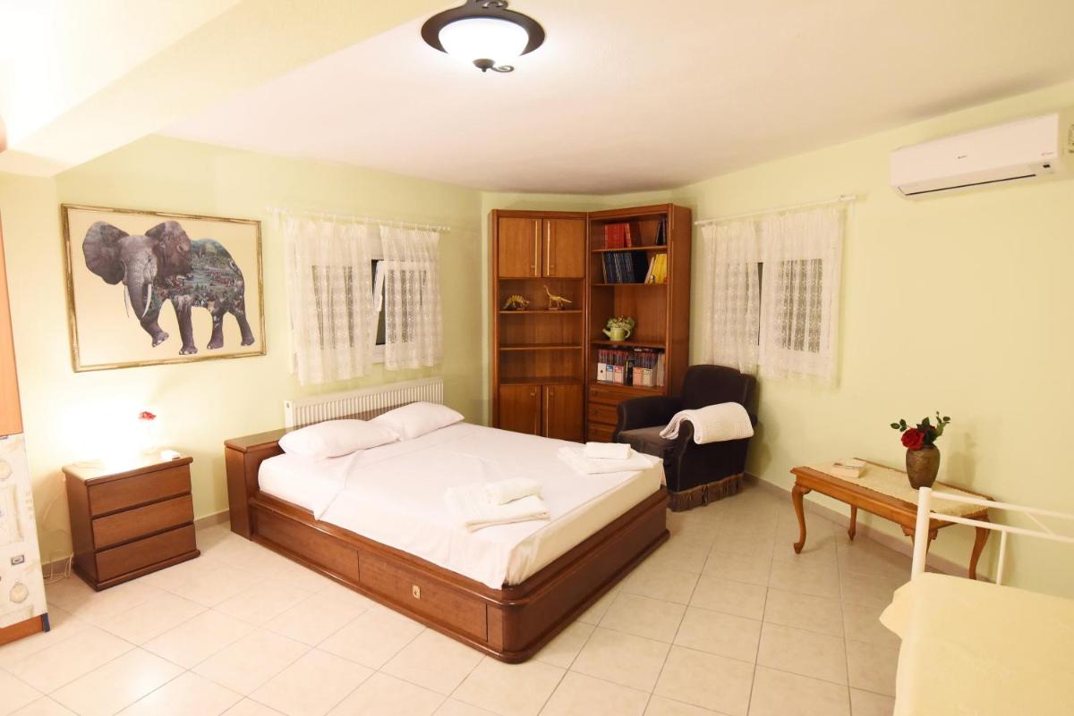 Hotel Holiday Home Near The Sea