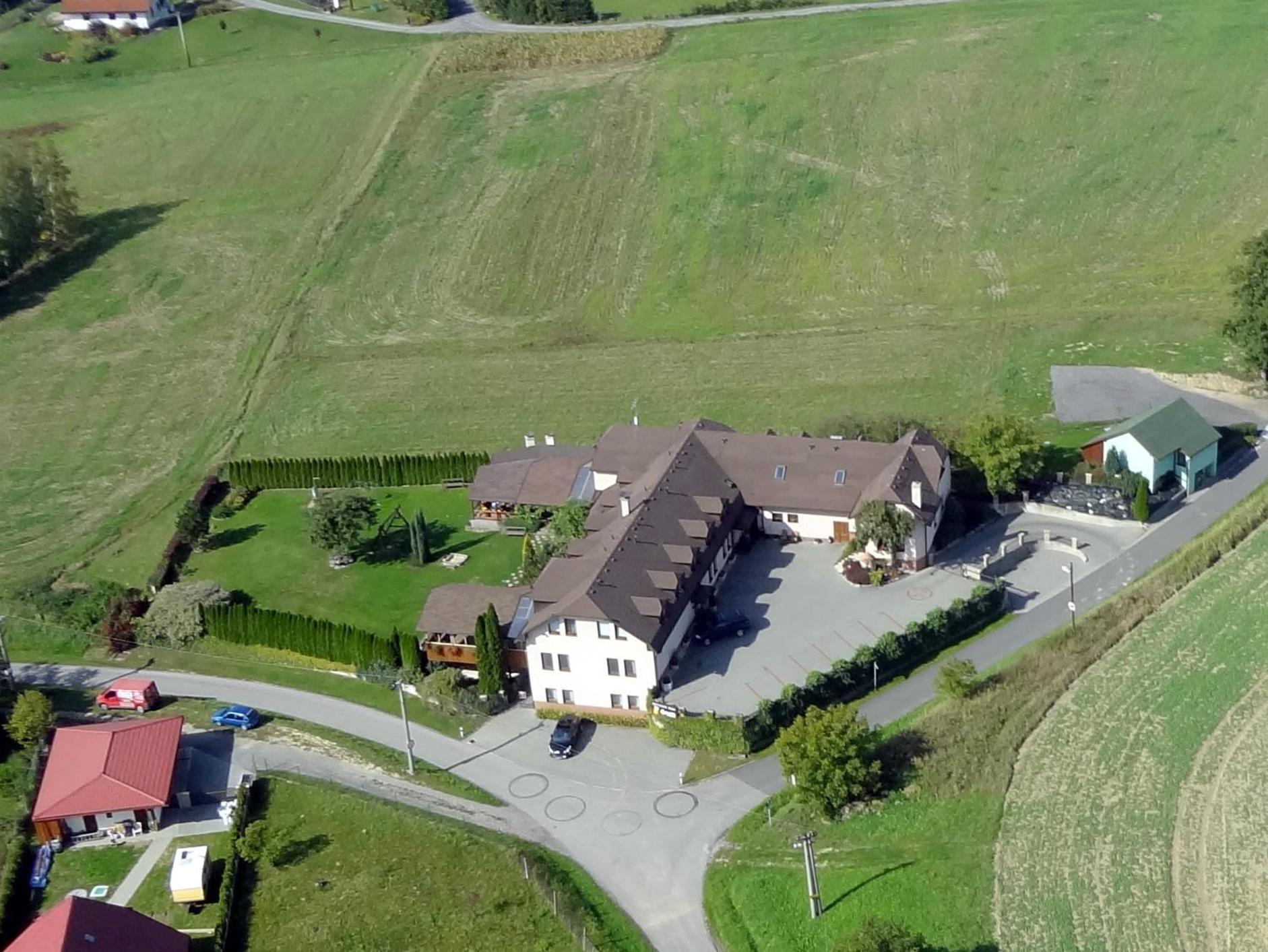 Hotel Pension & restaurant Silma with wellness